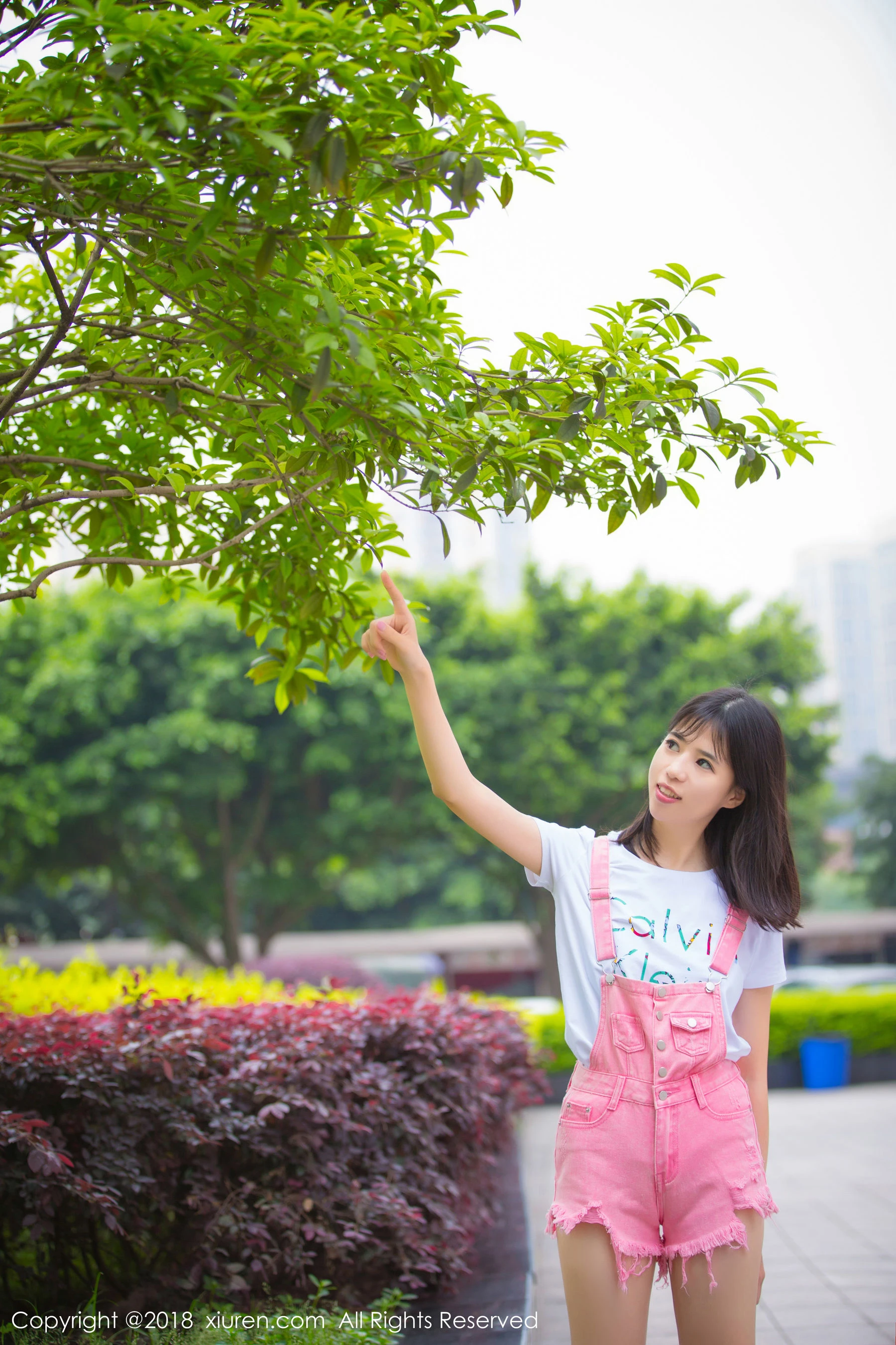奔放時刻空姐戶外寫真 – 櫻花季甜美風採再現獨家 - 14