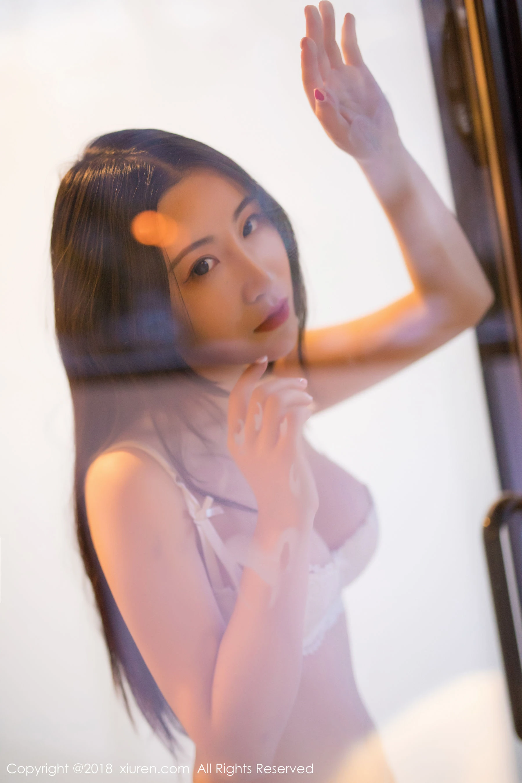 黃昏桃園車模寫真精選 – 魅惑自然光浪漫完美融合珍藏 - 26