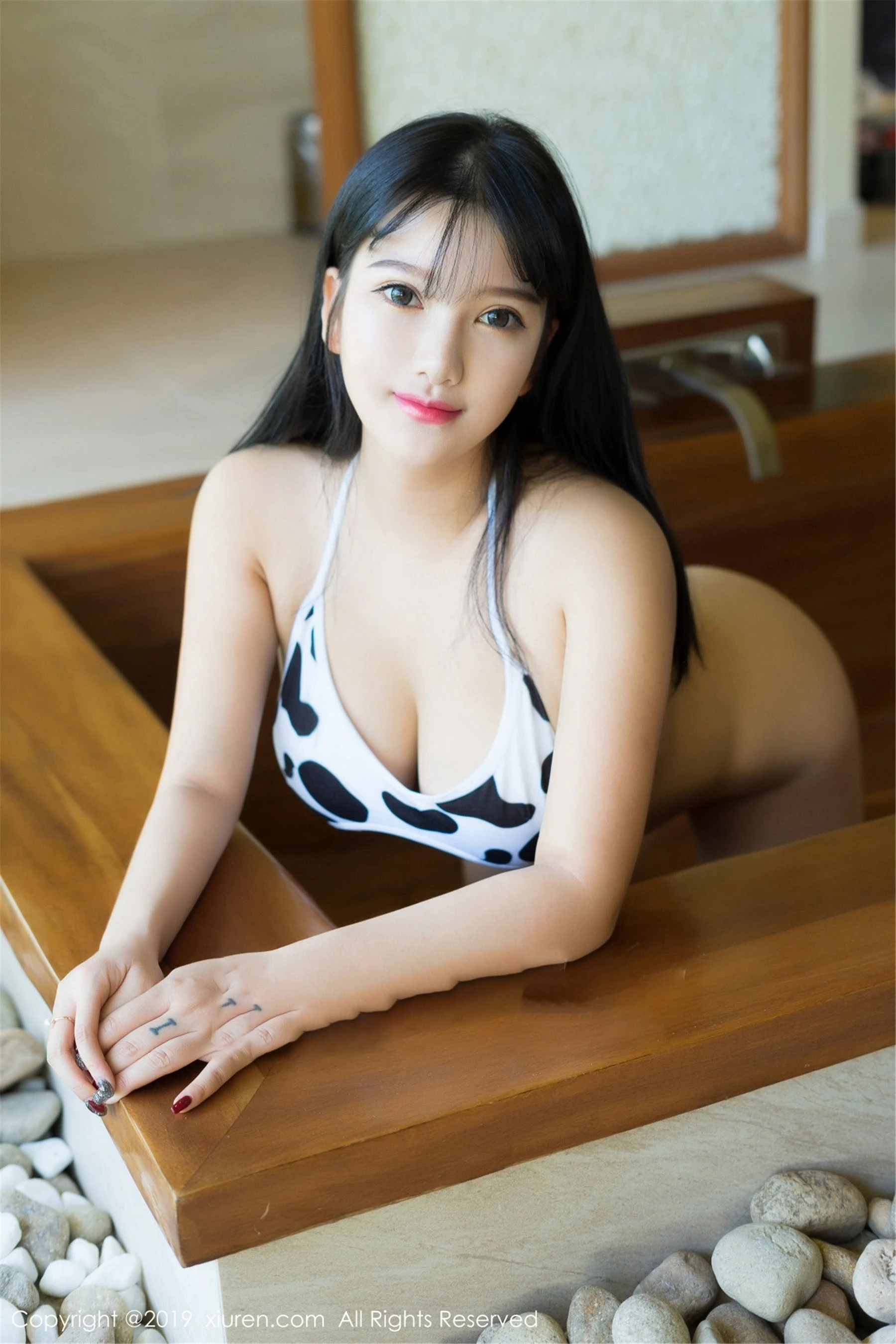 新北正午空姐美照 – 知性魅力自然光實錄獨家 - 5