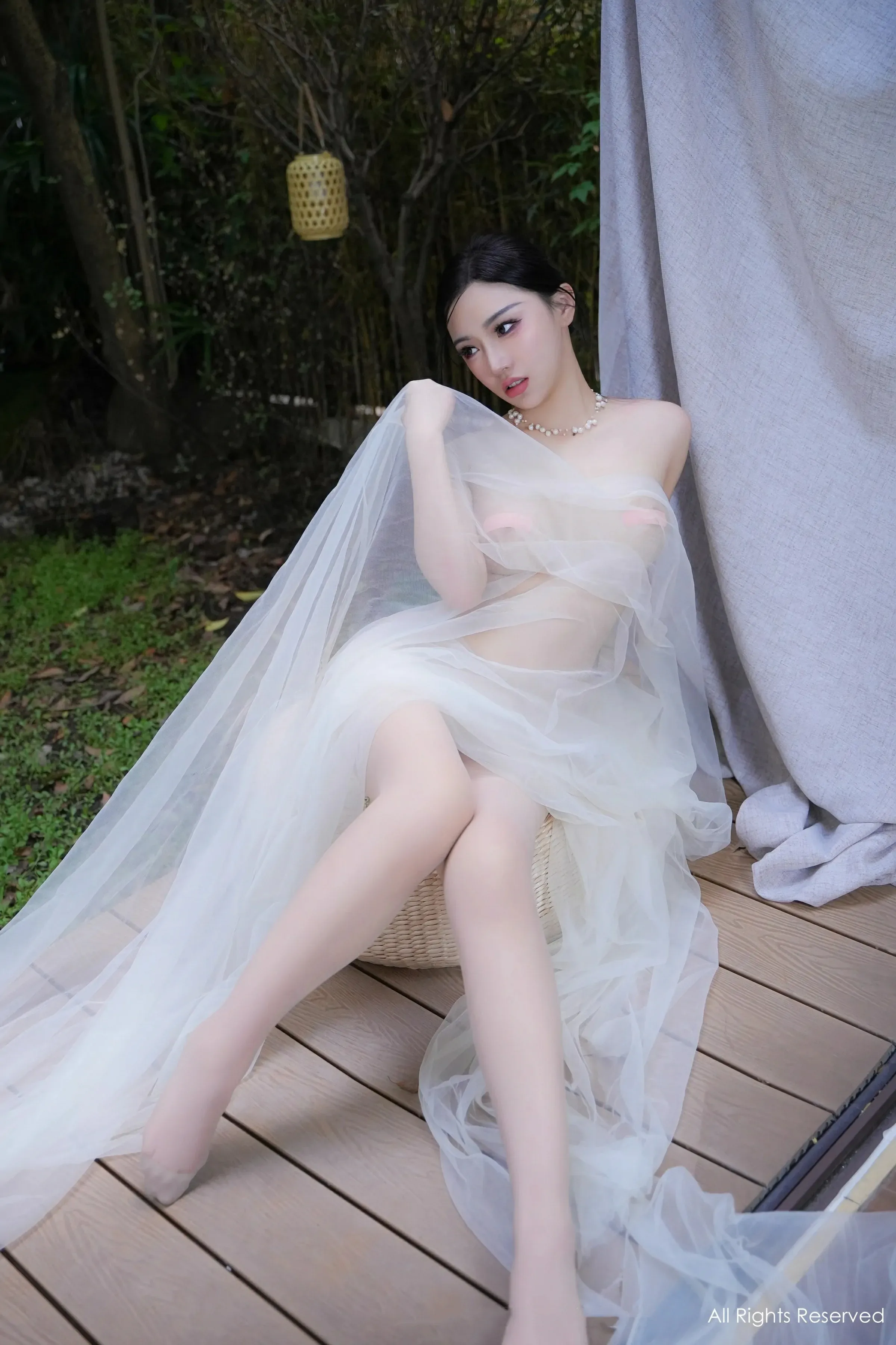 自信時刻模特夜景寫真 – 冬季優雅風採再現珍藏 - 25