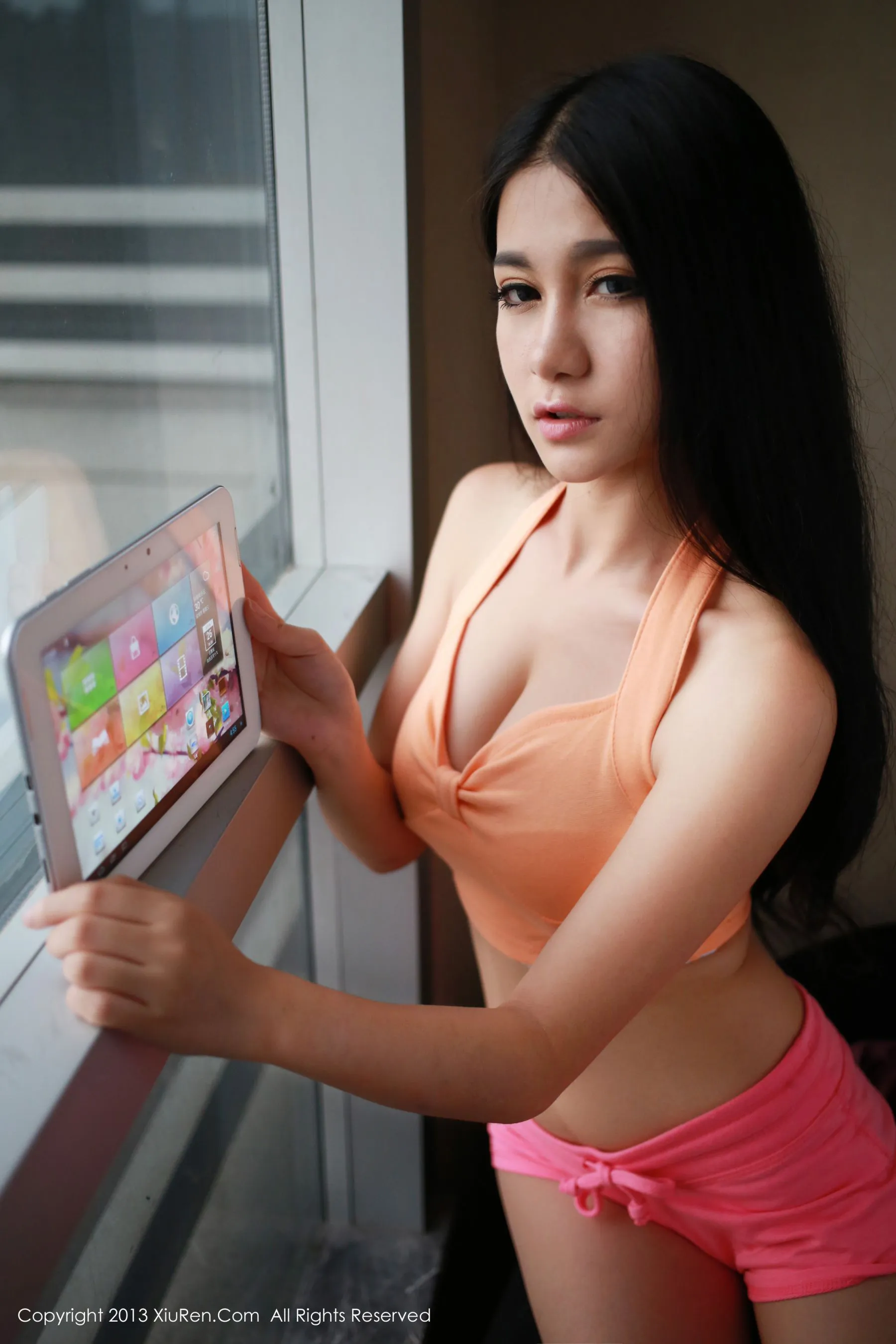 舞者優雅海邊寫真 – 雨季自信風格展現典藏 - 189