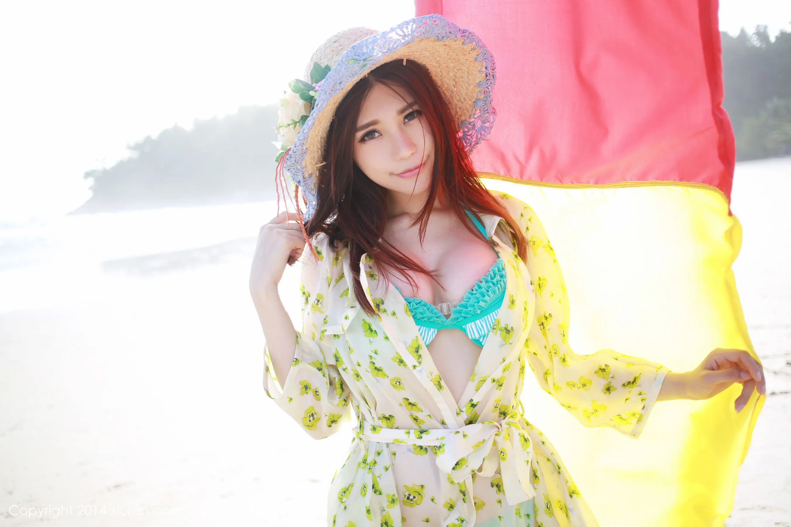 主播高貴戶外寫真 – 夏季自信風格展現珍藏 - 12