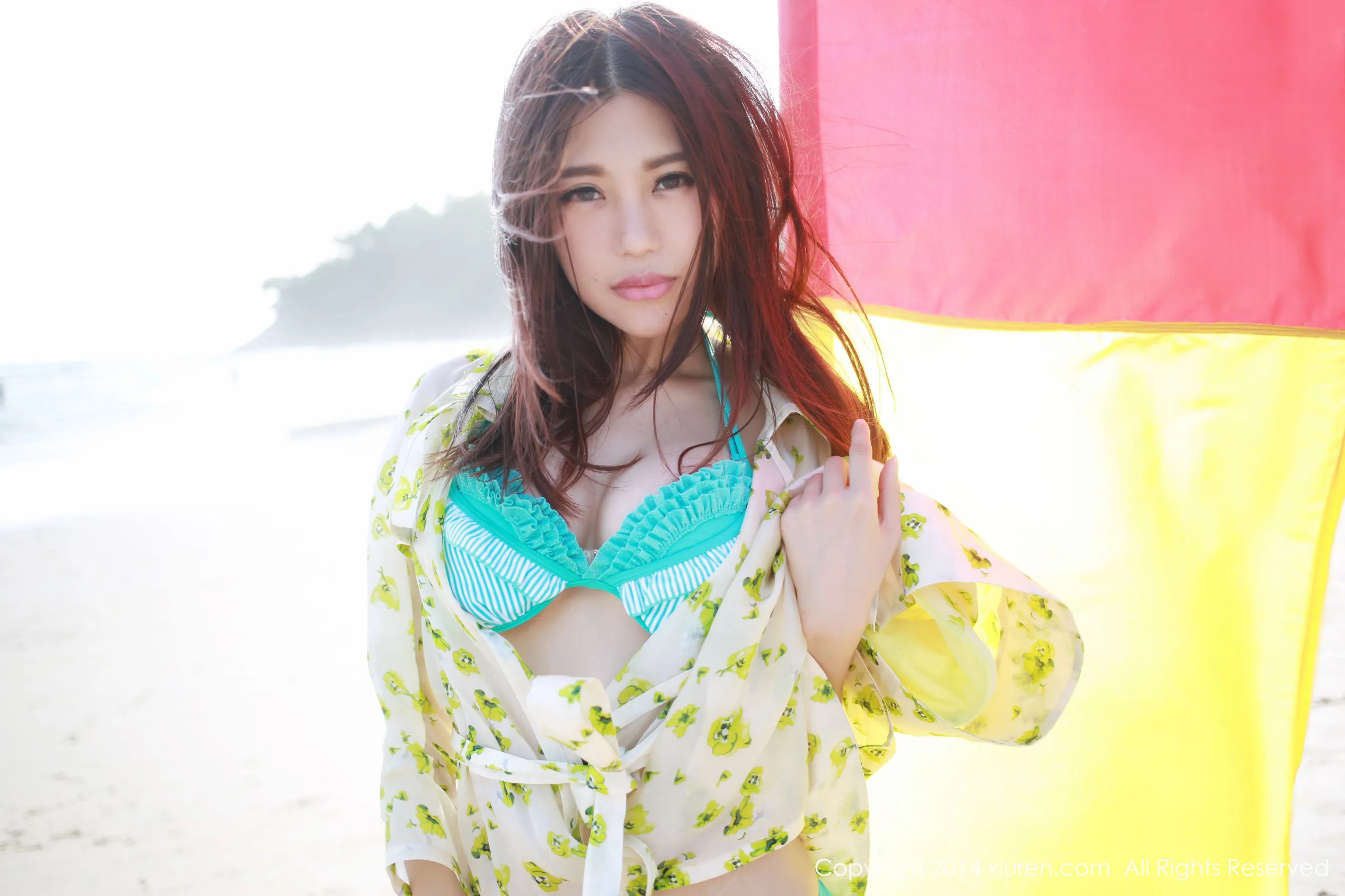 主播高貴戶外寫真 – 夏季自信風格展現珍藏 - 15