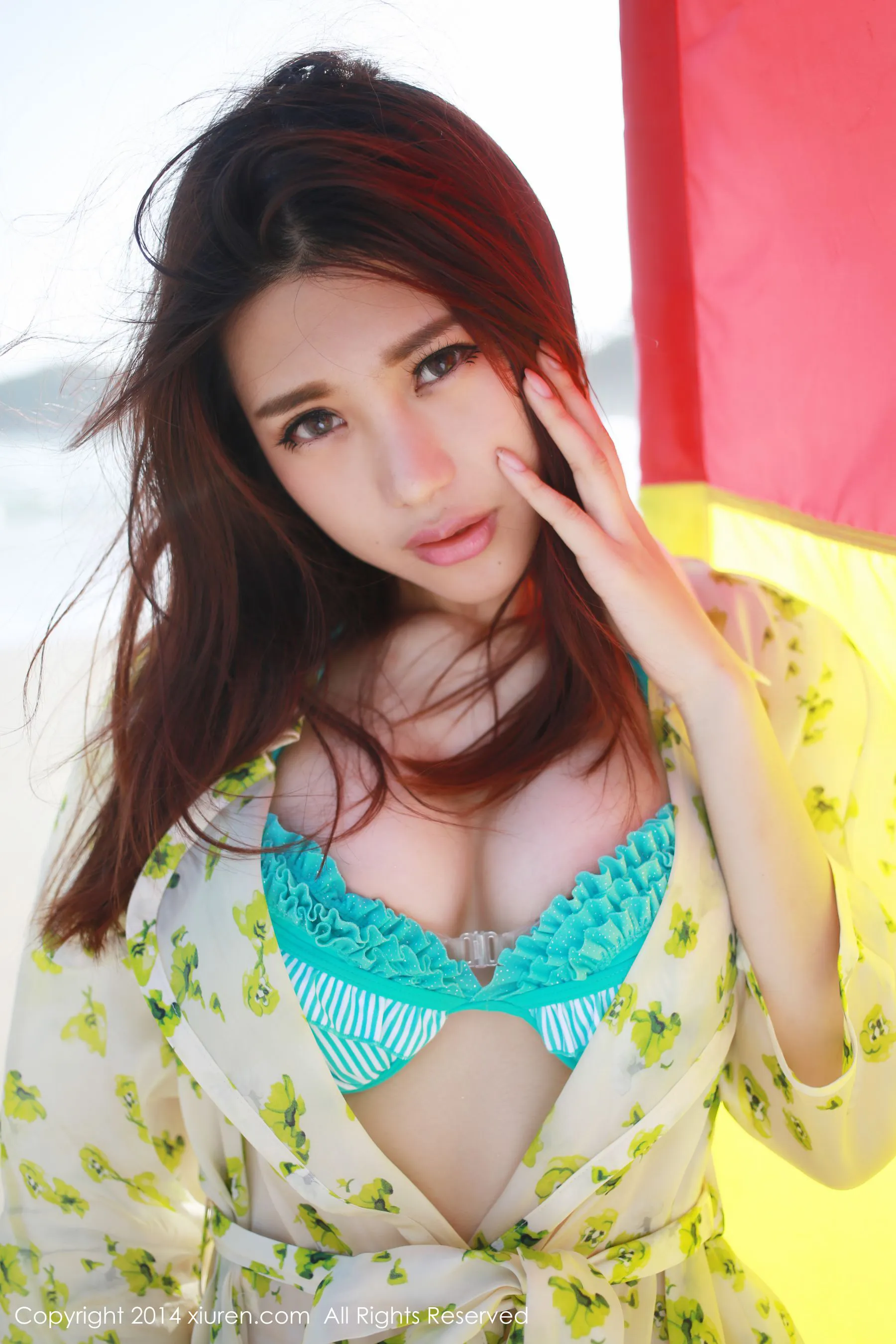 主播高貴戶外寫真 – 夏季自信風格展現珍藏 - 9