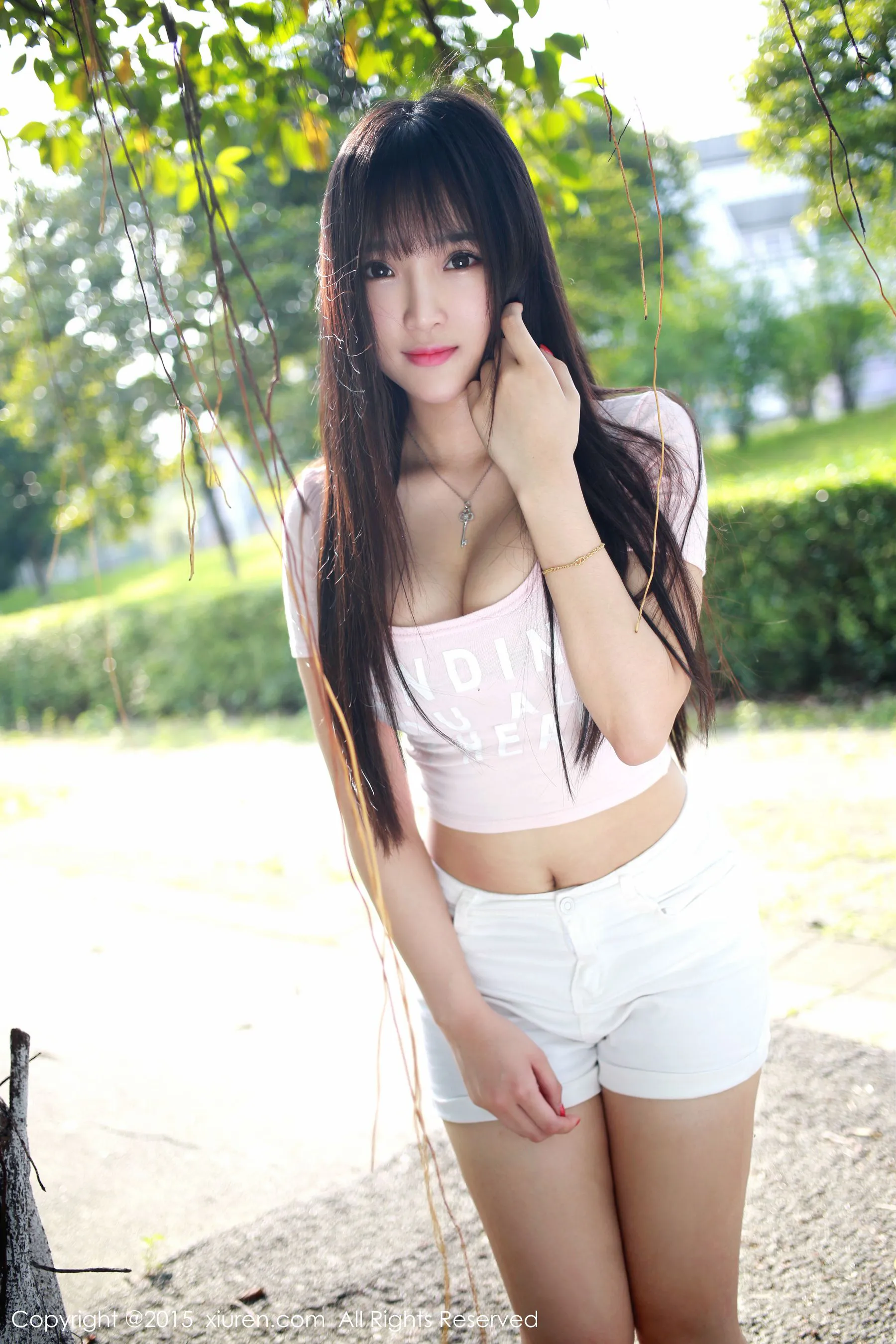 黃昏台北車模寫真精選 – 優雅山景神秘完美融合珍藏 - 10