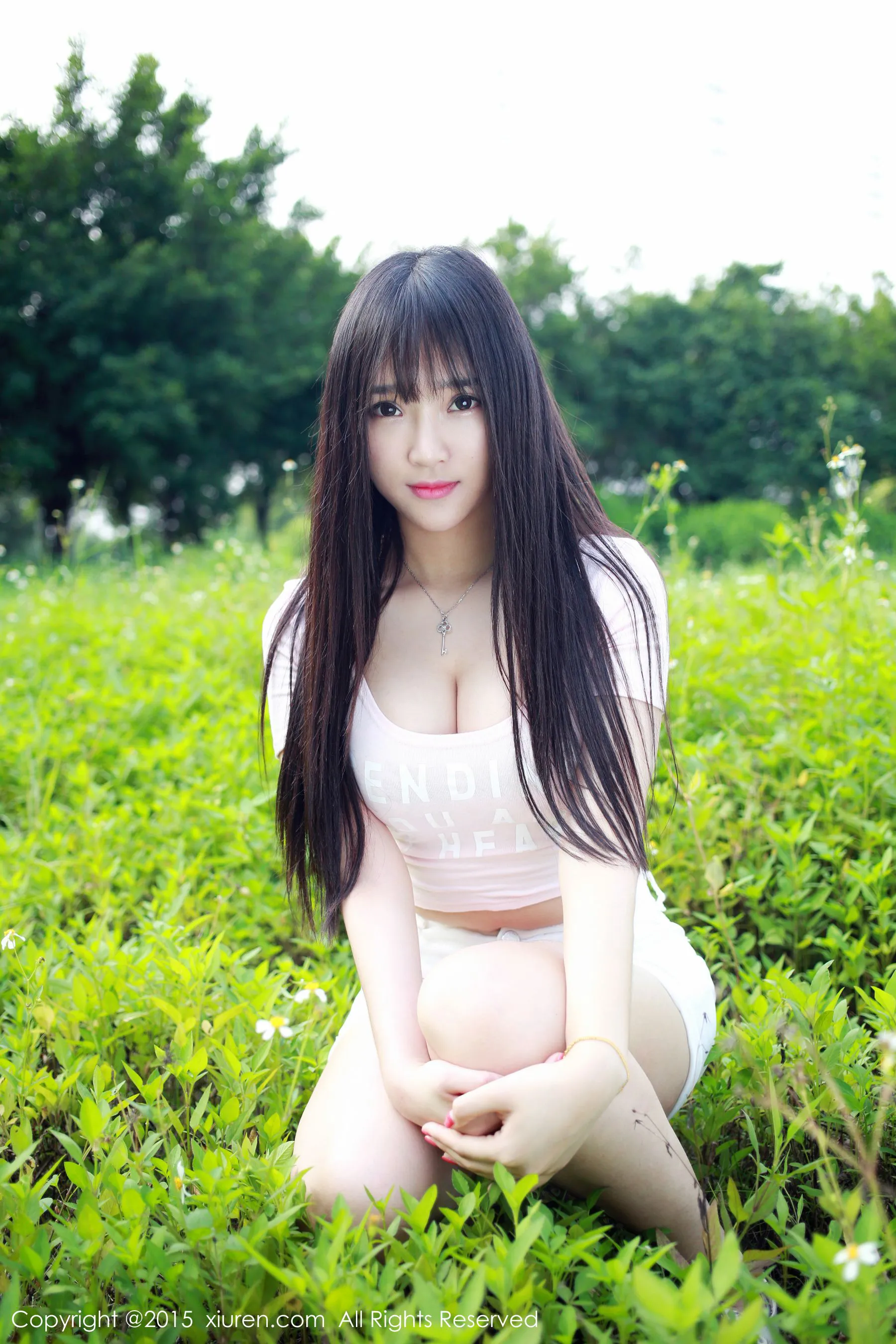 黃昏台北車模寫真精選 – 優雅山景神秘完美融合珍藏 - 26