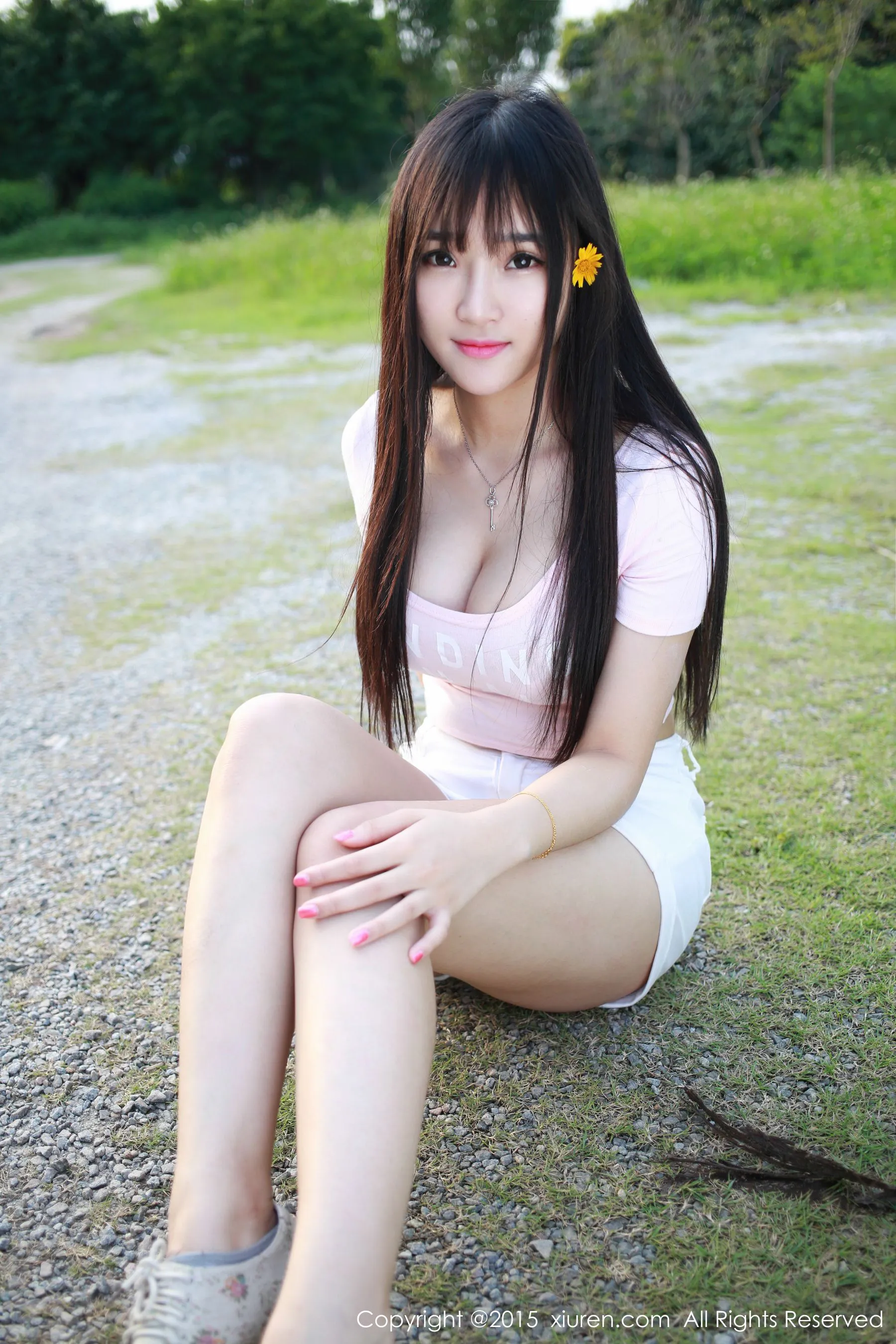 黃昏台北車模寫真精選 – 優雅山景神秘完美融合珍藏 - 32