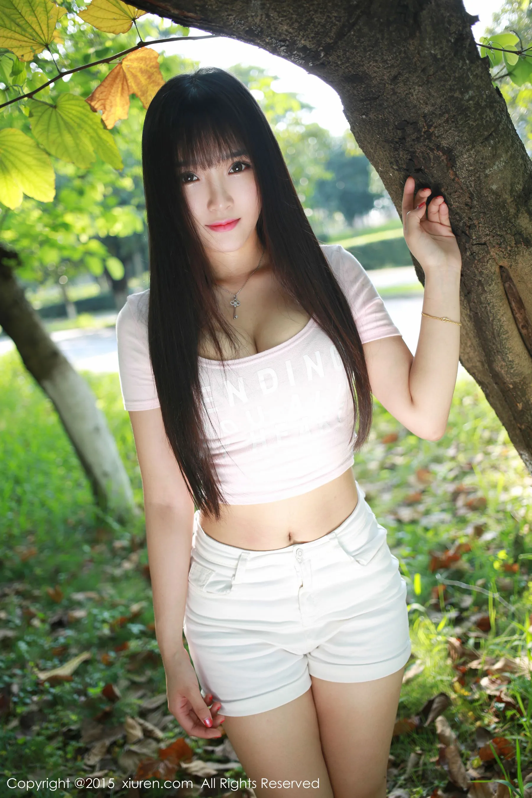黃昏台北車模寫真精選 – 優雅山景神秘完美融合珍藏 - 5