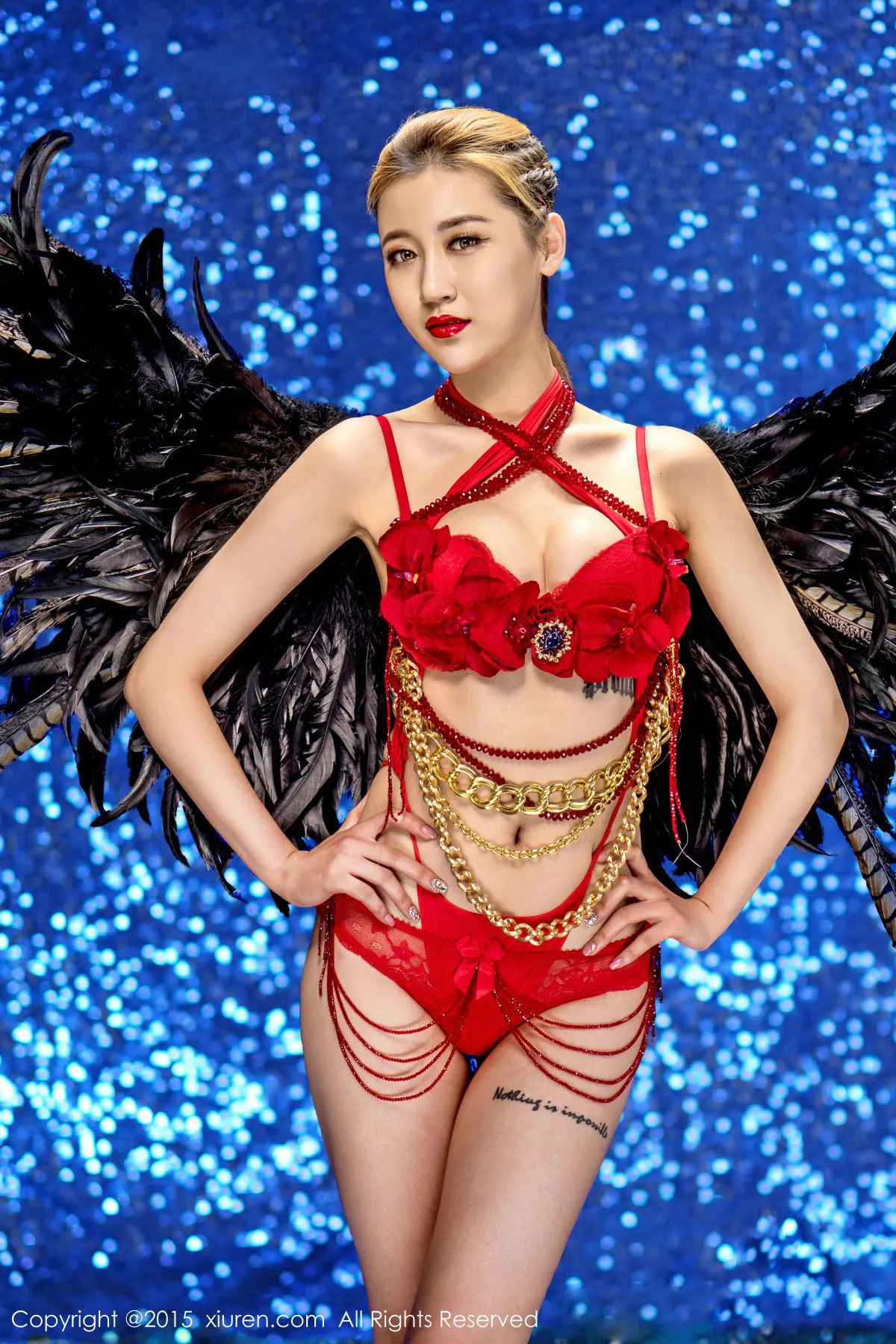 主播甜美戶外寫真 – 秋楓活力風格展現獨家 - 1
