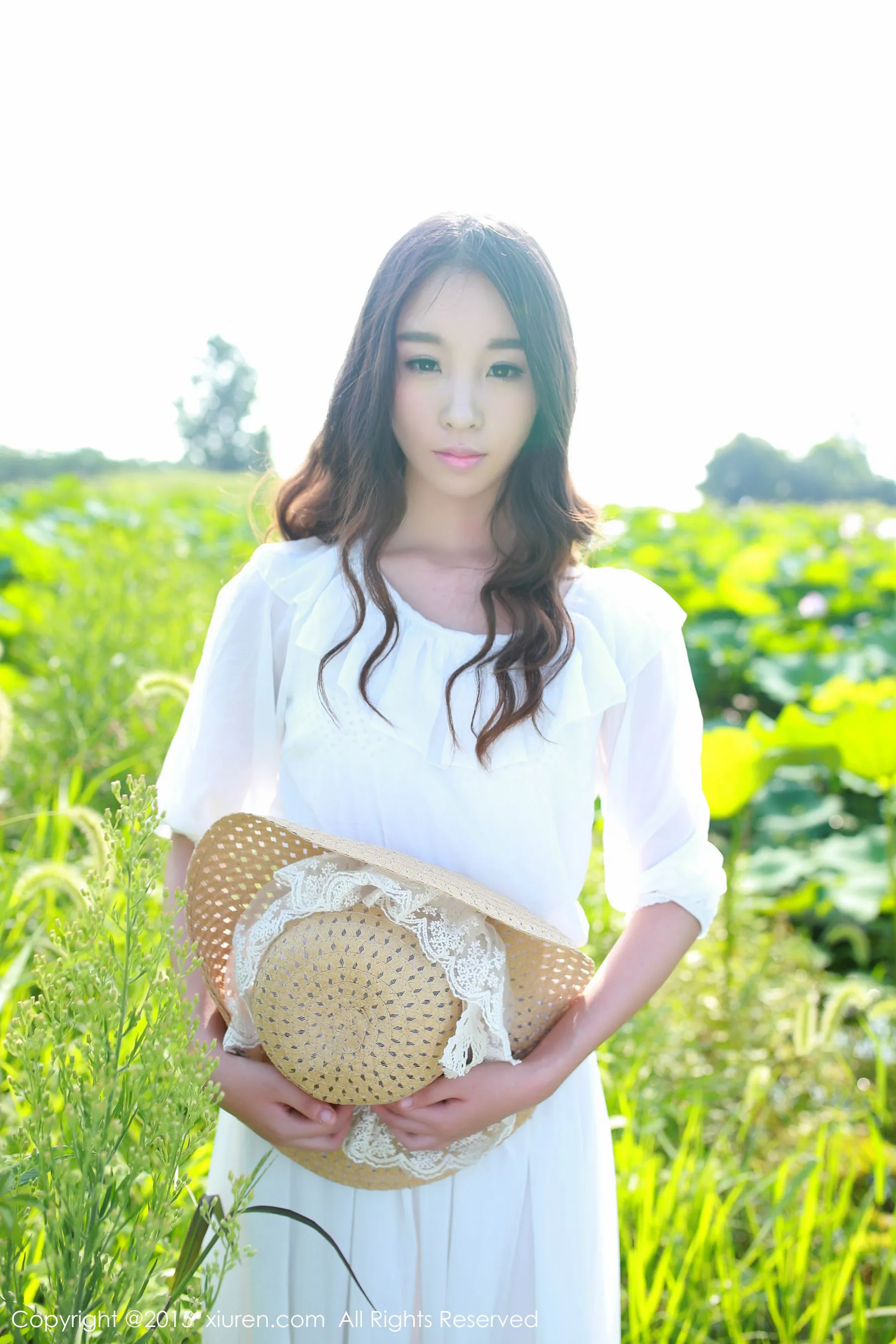 嫩模高貴海邊寫真 – 夏日活力風格展現獨家 - 18