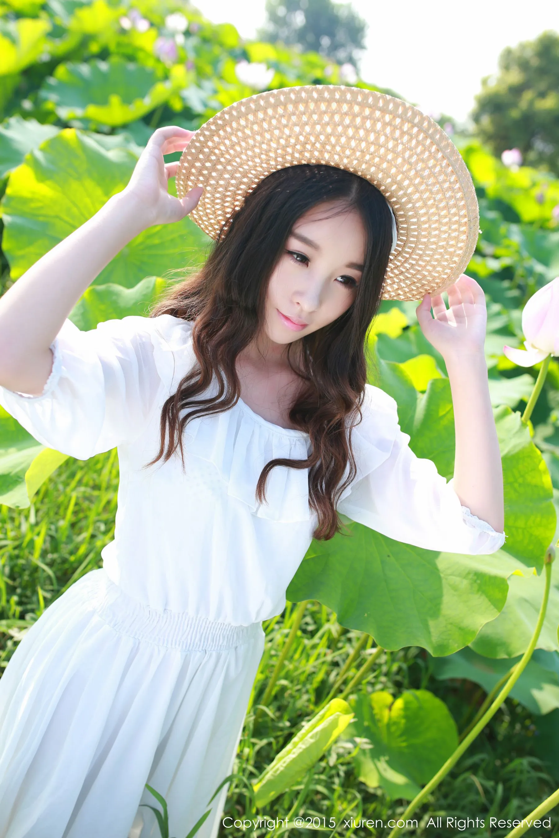 嫩模高貴海邊寫真 – 夏日活力風格展現獨家 - 20