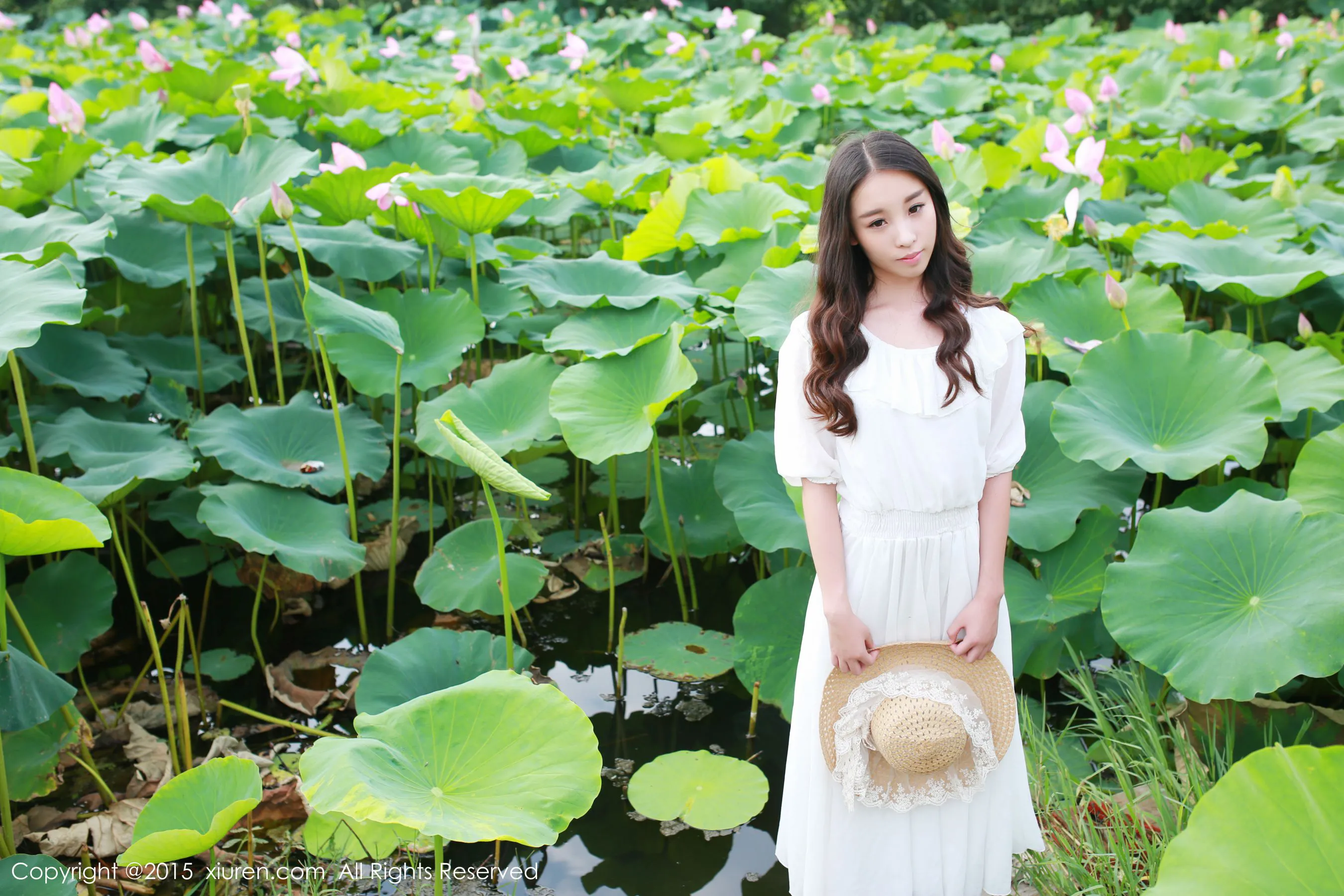 嫩模高貴海邊寫真 – 夏日活力風格展現獨家 - 24