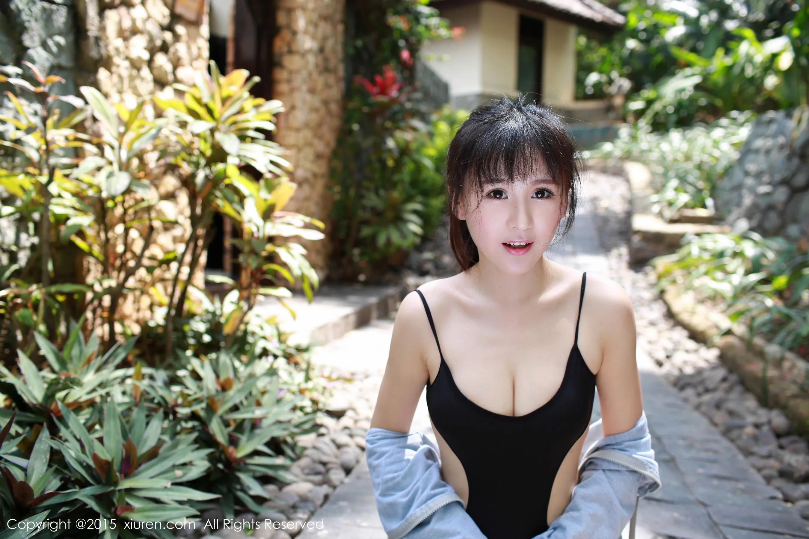 校花清純攝影棚寫真 – 春季活力風格展現珍藏 - 43
