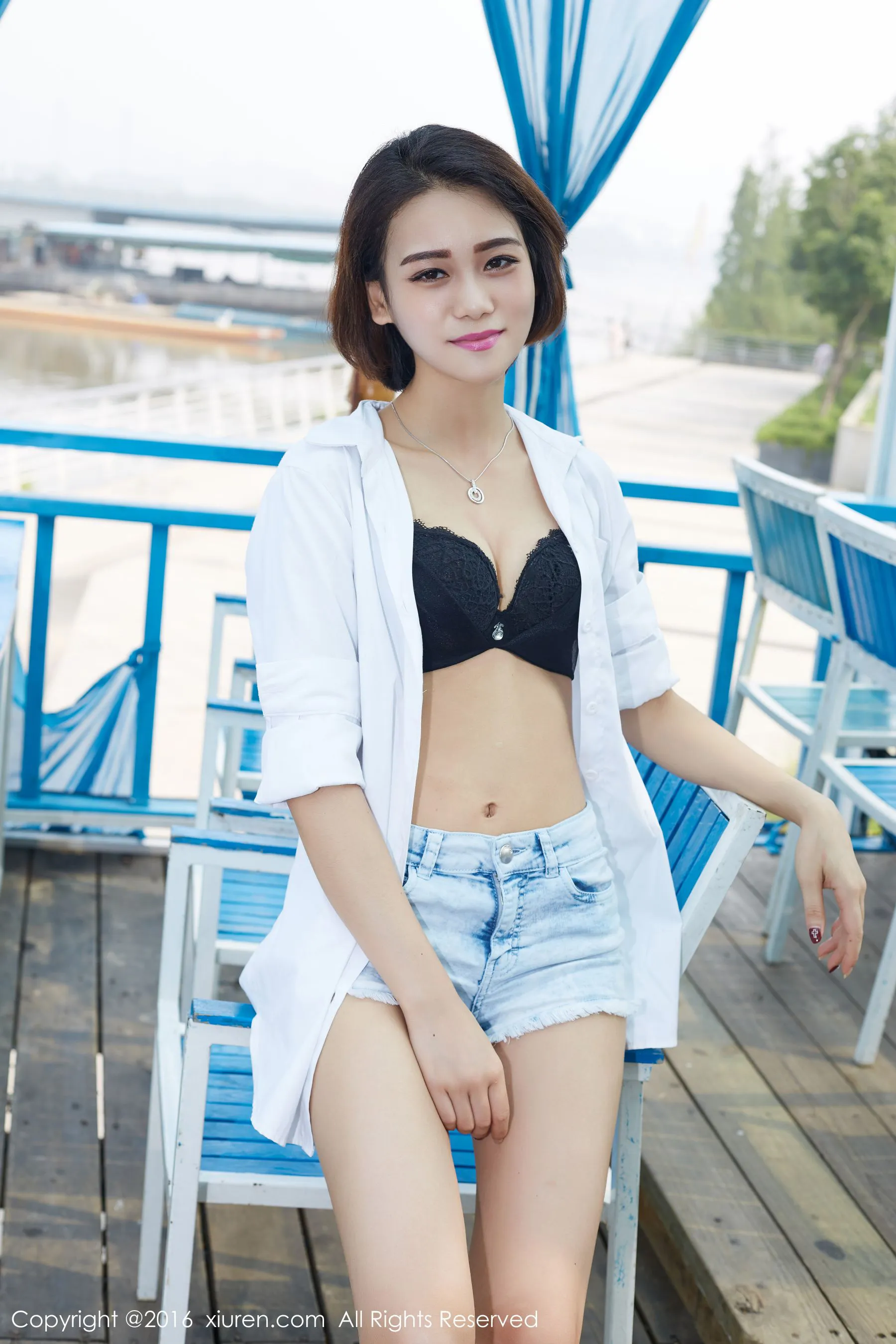 護士魅惑私房寫真 – 秋季活力風格展現限量 - 1