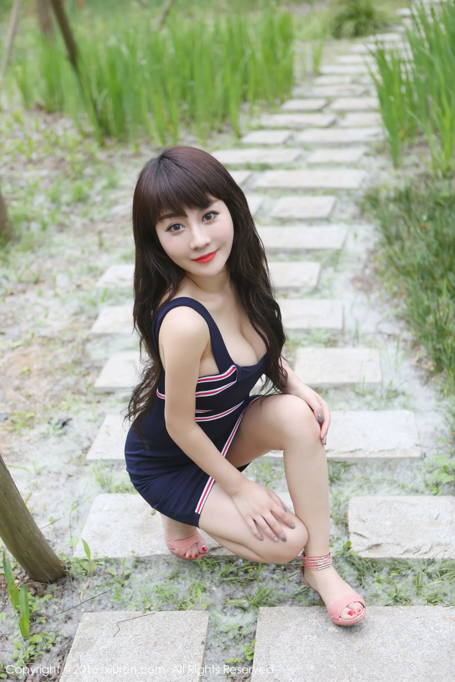 黃昏苗慄空姐寫真精選 – 性感室內俏皮完美融合珍藏 - 36