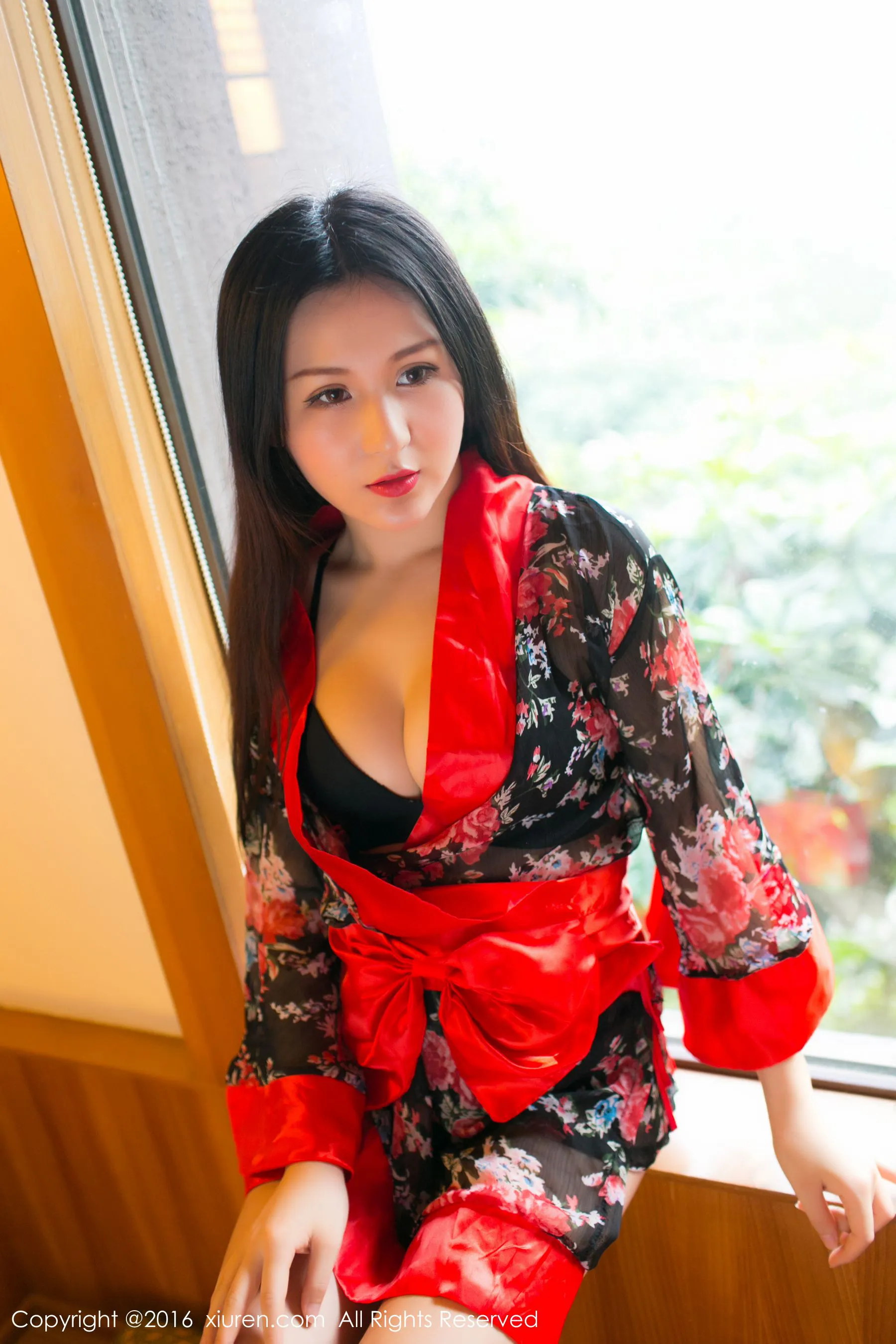 校花優雅室內寫真 – 冬季激情風格展現珍藏 - 21