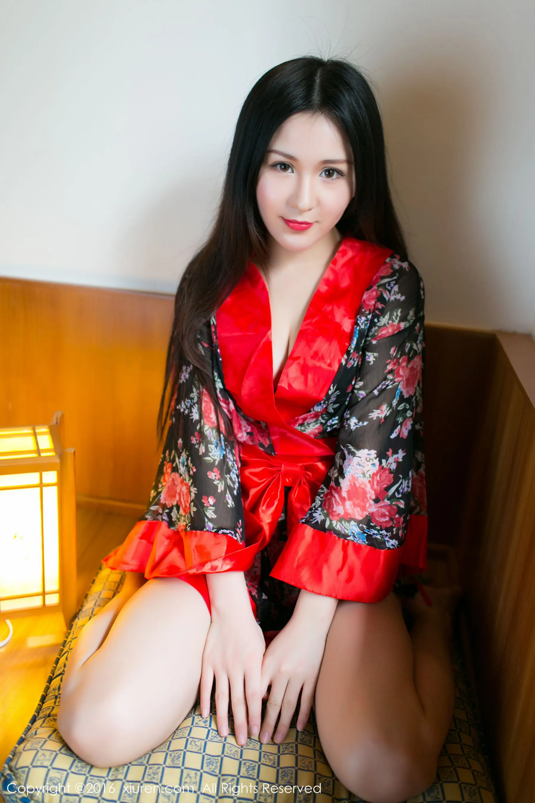 校花優雅室內寫真 – 冬季激情風格展現珍藏 - 3