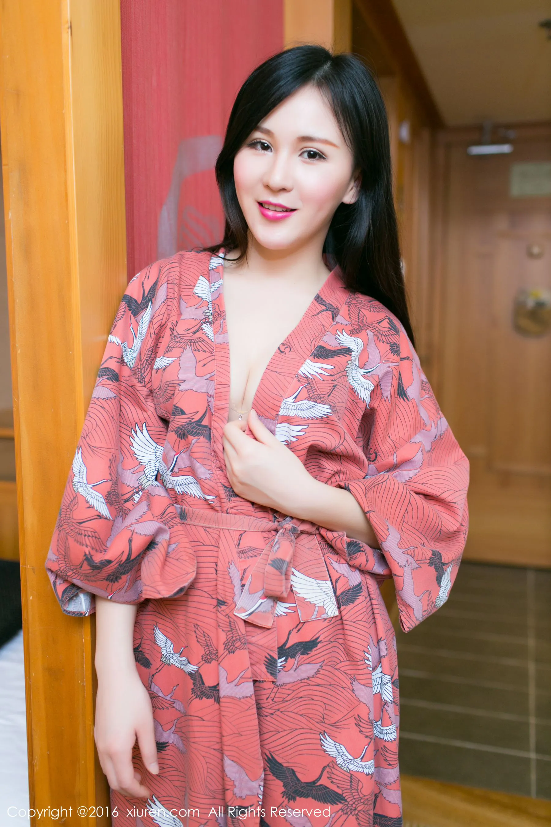 校花優雅室內寫真 – 冬季激情風格展現珍藏 - 69