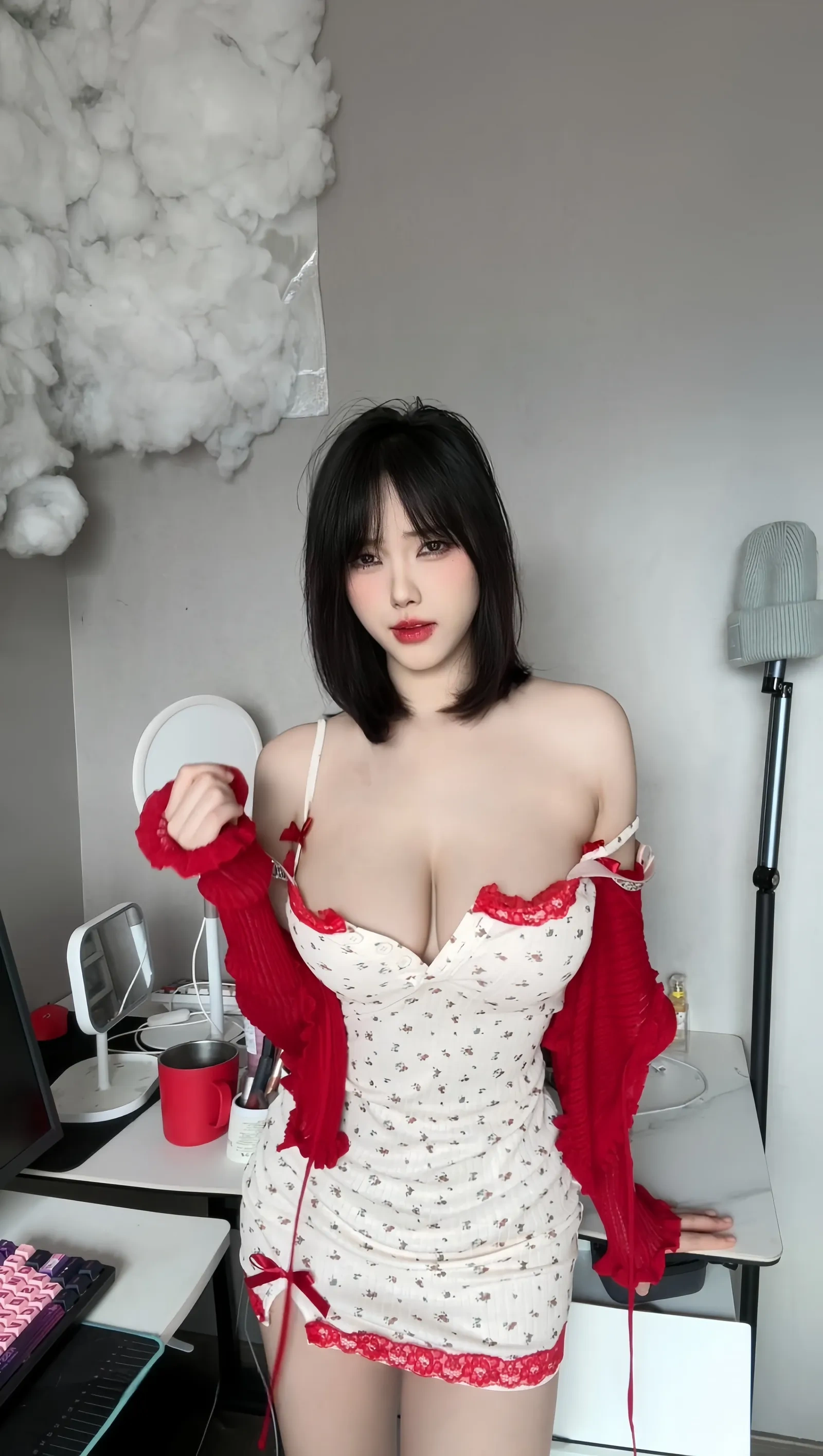 台南夜晚護士美照 – 甜美魅力室內實錄獨家 - 3