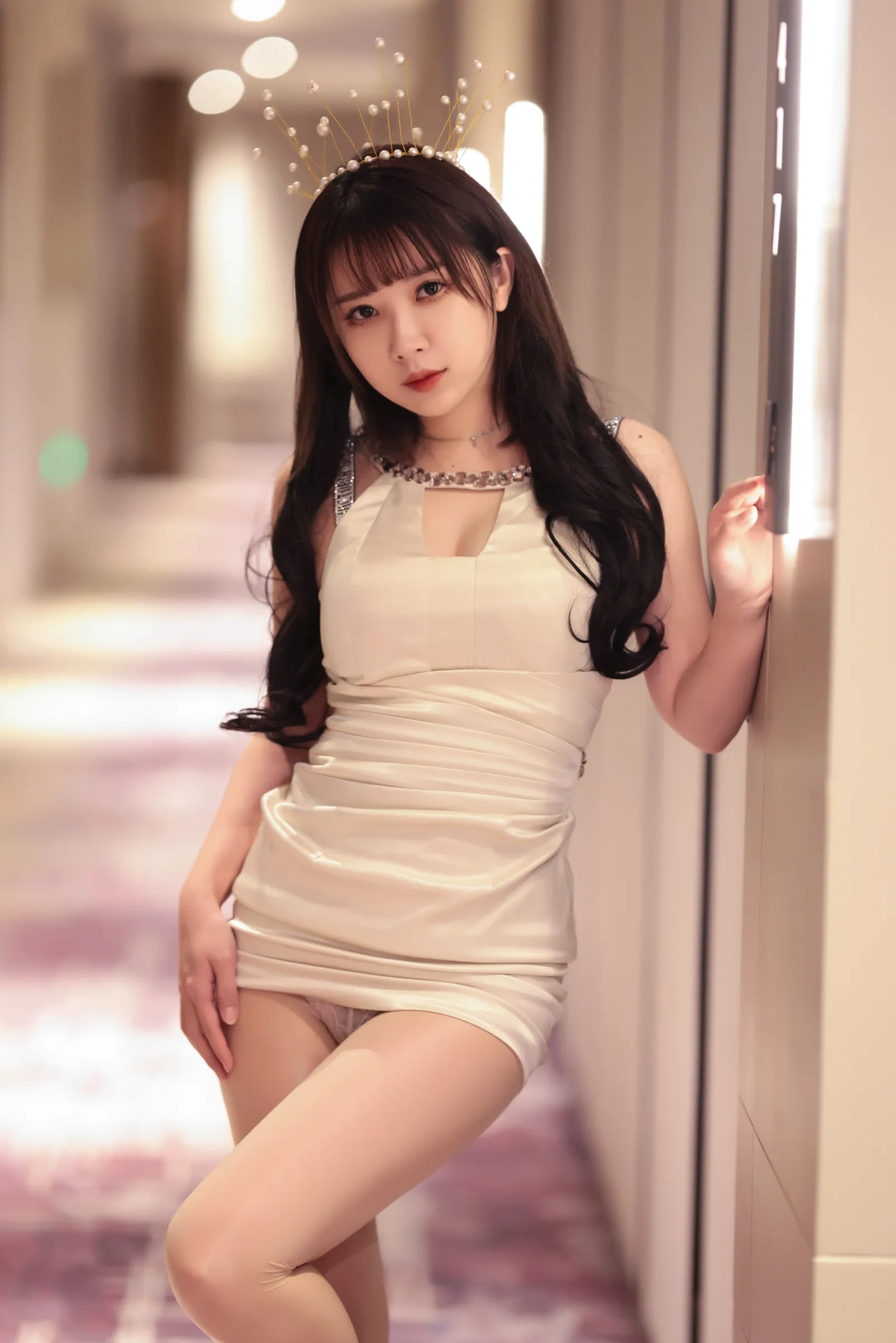 空姐甜美攝影棚寫真 – 秋楓奔放風格展現限量 - 3
