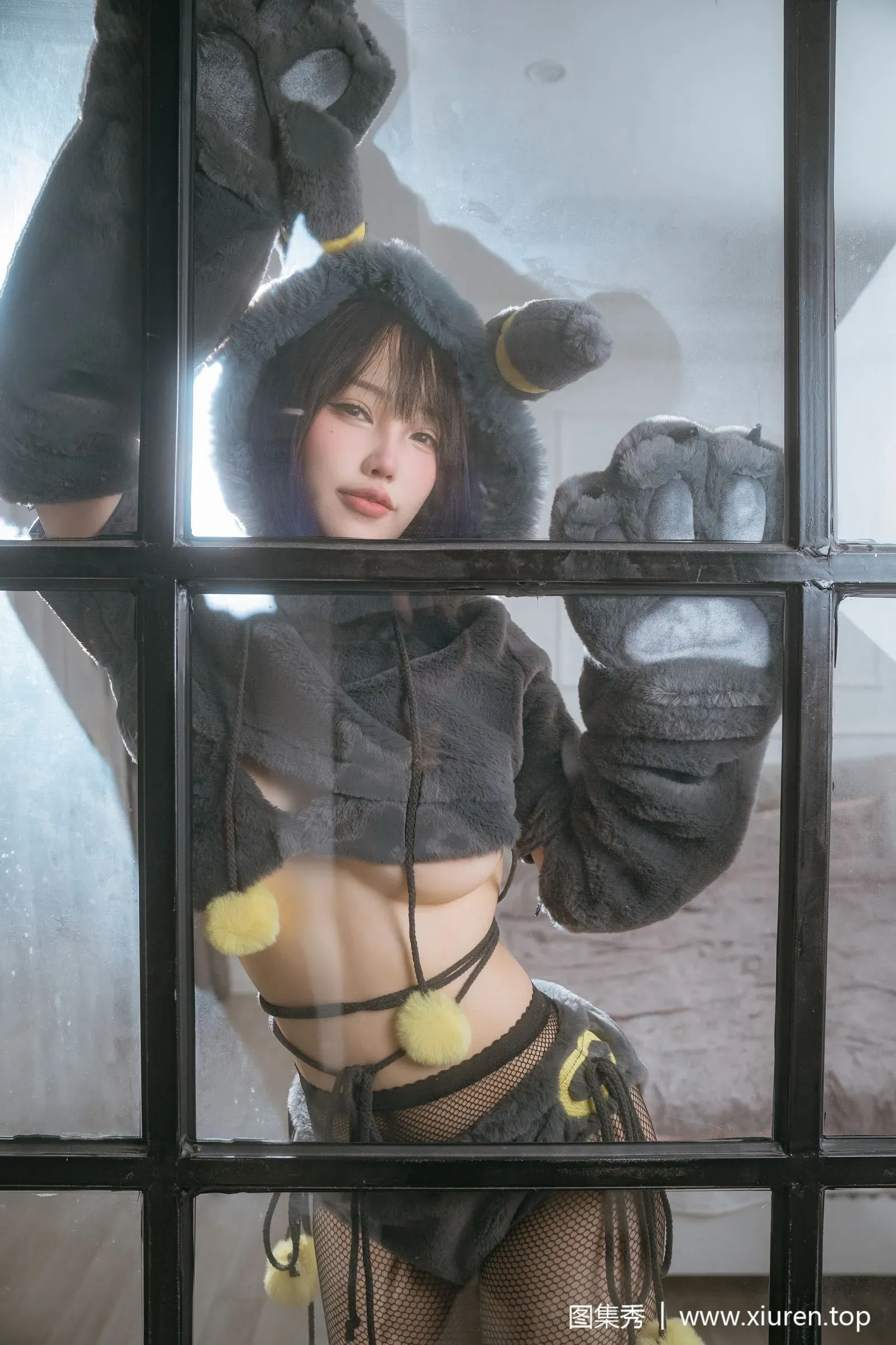台南黎明空姐美照 – 性感魅力海邊實錄珍藏 - 33