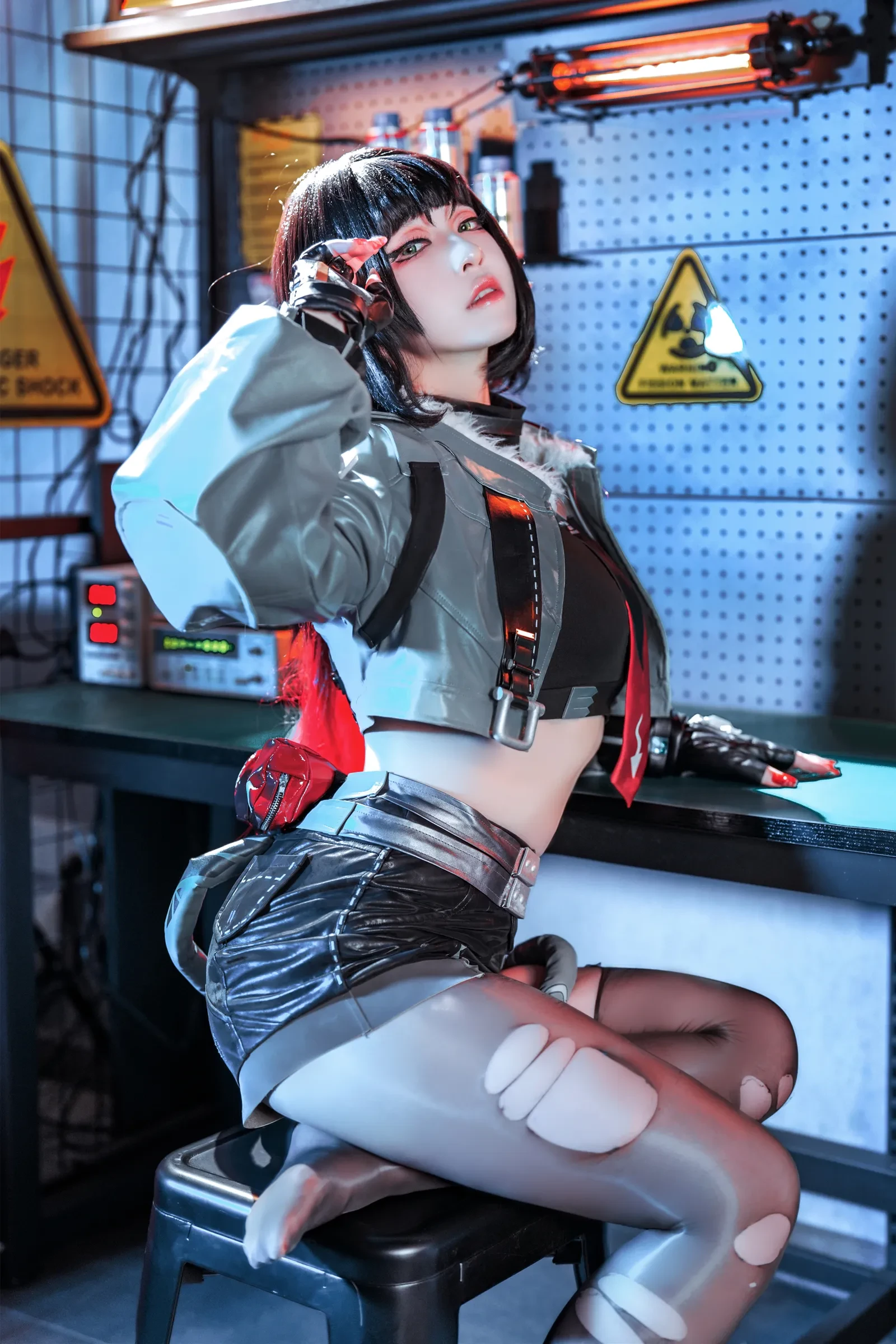 高雄深夜車模美照 – 火辣魅力街拍實錄精選 - 7
