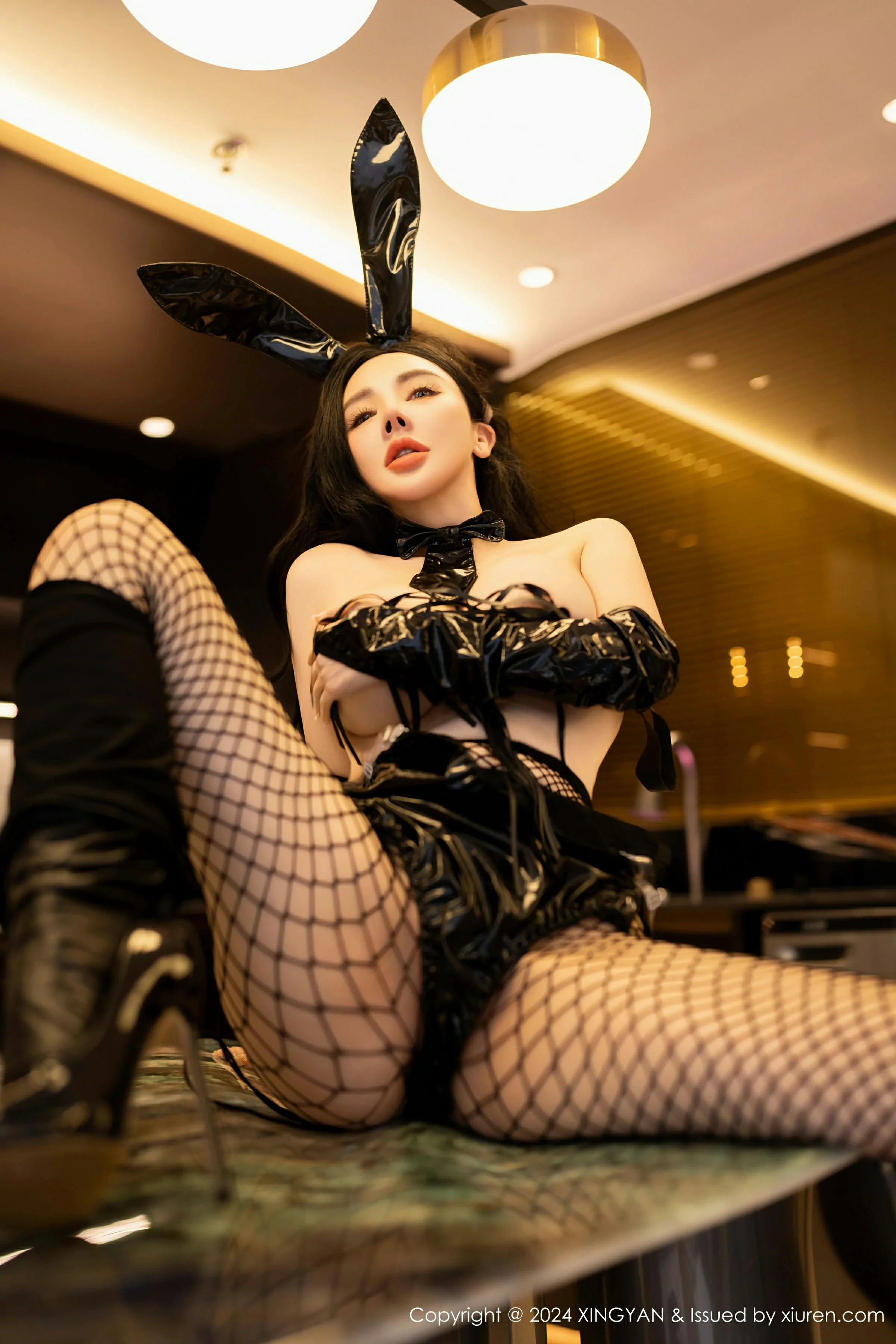 護士魅惑夜景寫真 – 夏日奔放風格展現珍藏 - 23