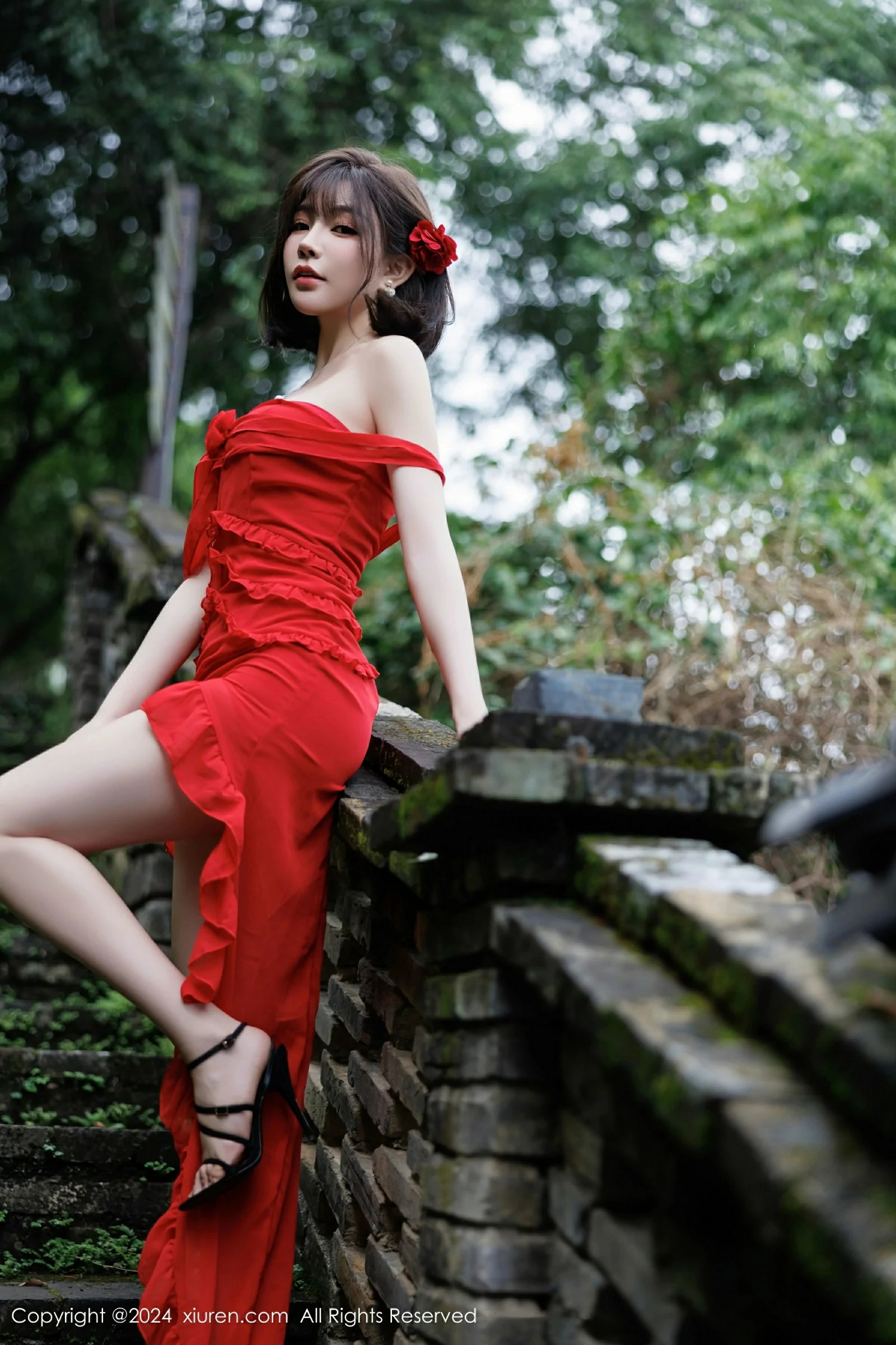 舞者優雅山景寫真 – 櫻花季自信風格展現典藏 - 12