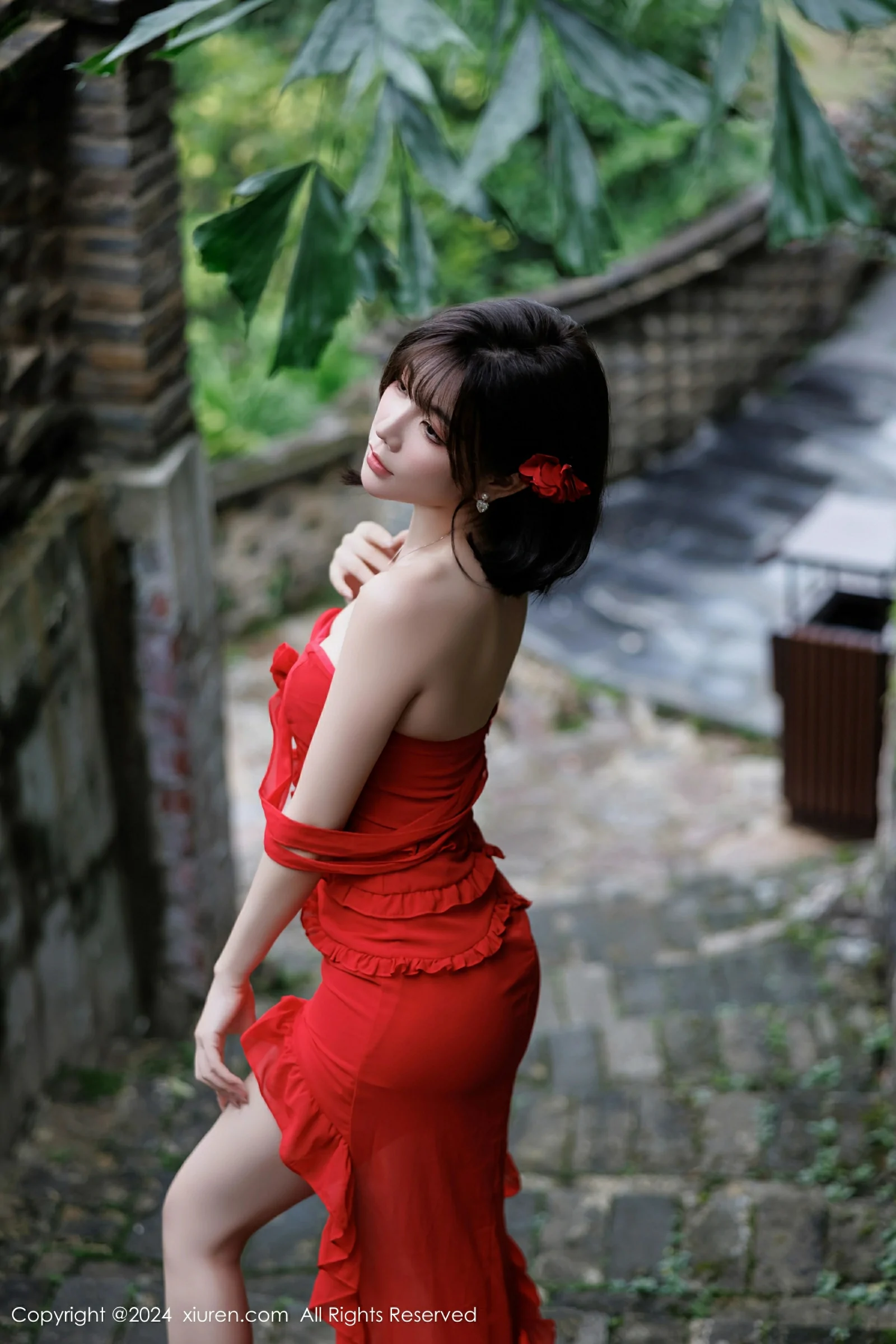 舞者優雅山景寫真 – 櫻花季自信風格展現典藏 - 6