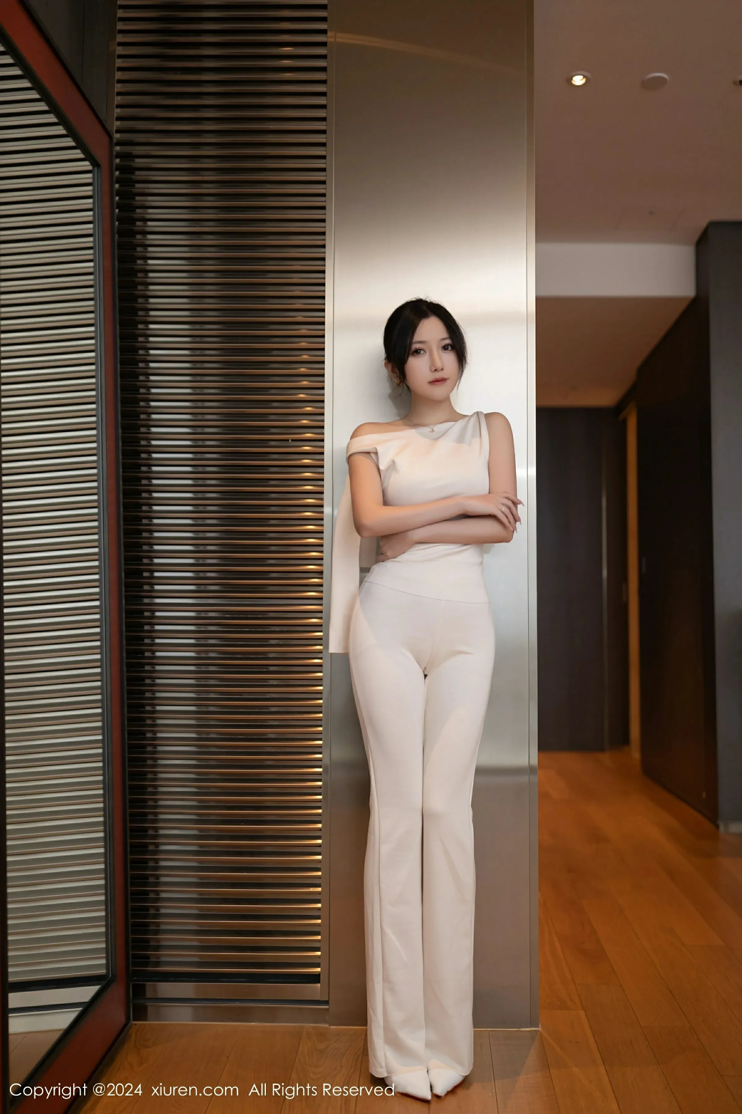 靜謐時刻舞者室內寫真 – 秋楓魅惑風採再現獨家 - 2