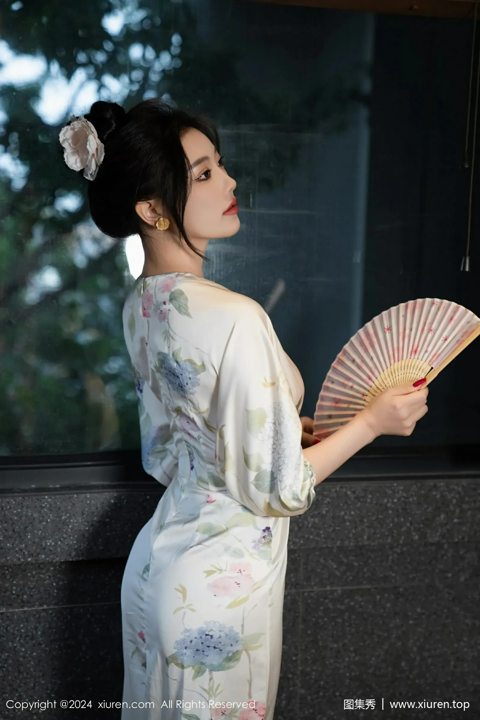彰化正午車模美照 – 高貴魅力海邊實錄典藏 - 10