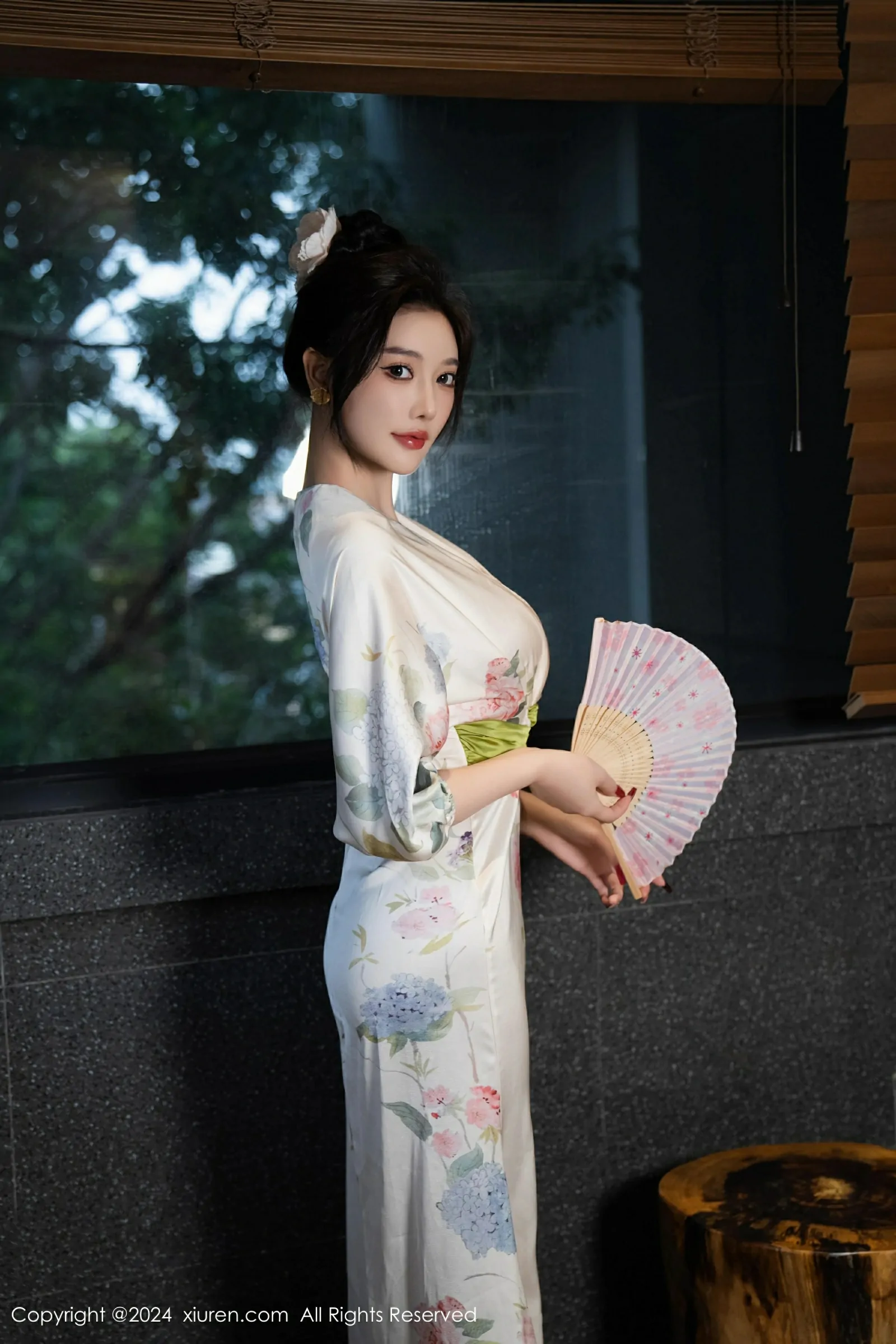 彰化正午車模美照 – 高貴魅力海邊實錄典藏 - 17