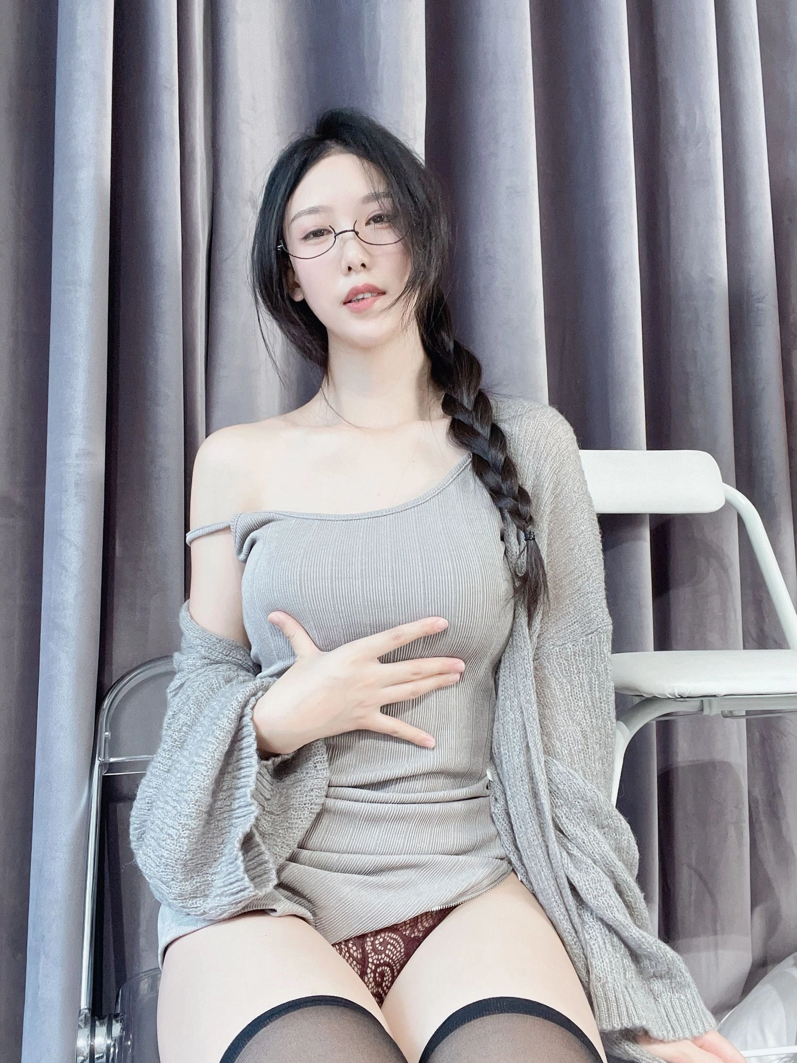 主播高貴攝影棚寫真 – 雨季優雅風格展現獨家 - 11