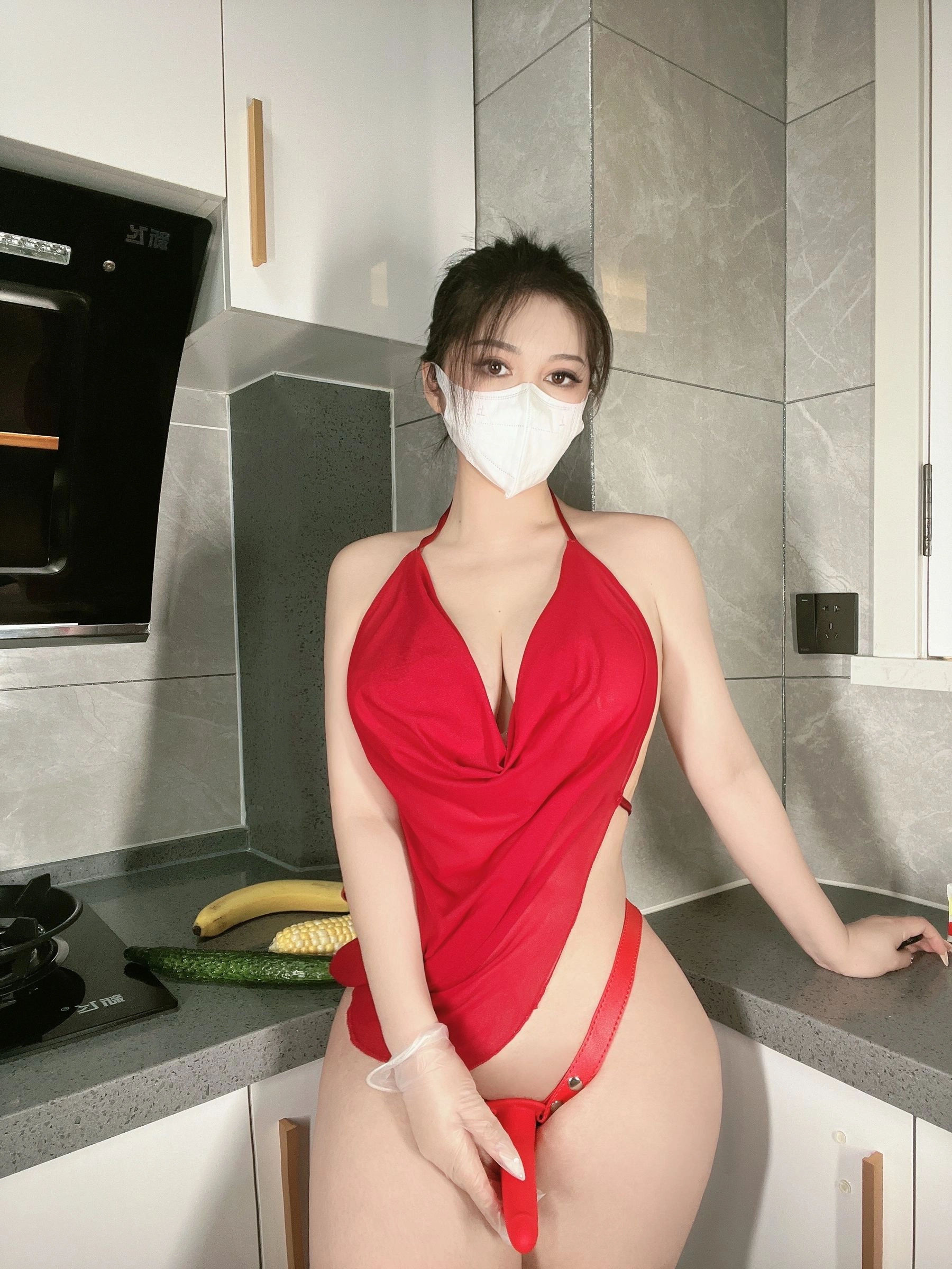 護士魅惑攝影棚寫真 – 雨季神秘風格展現獨家 - 43