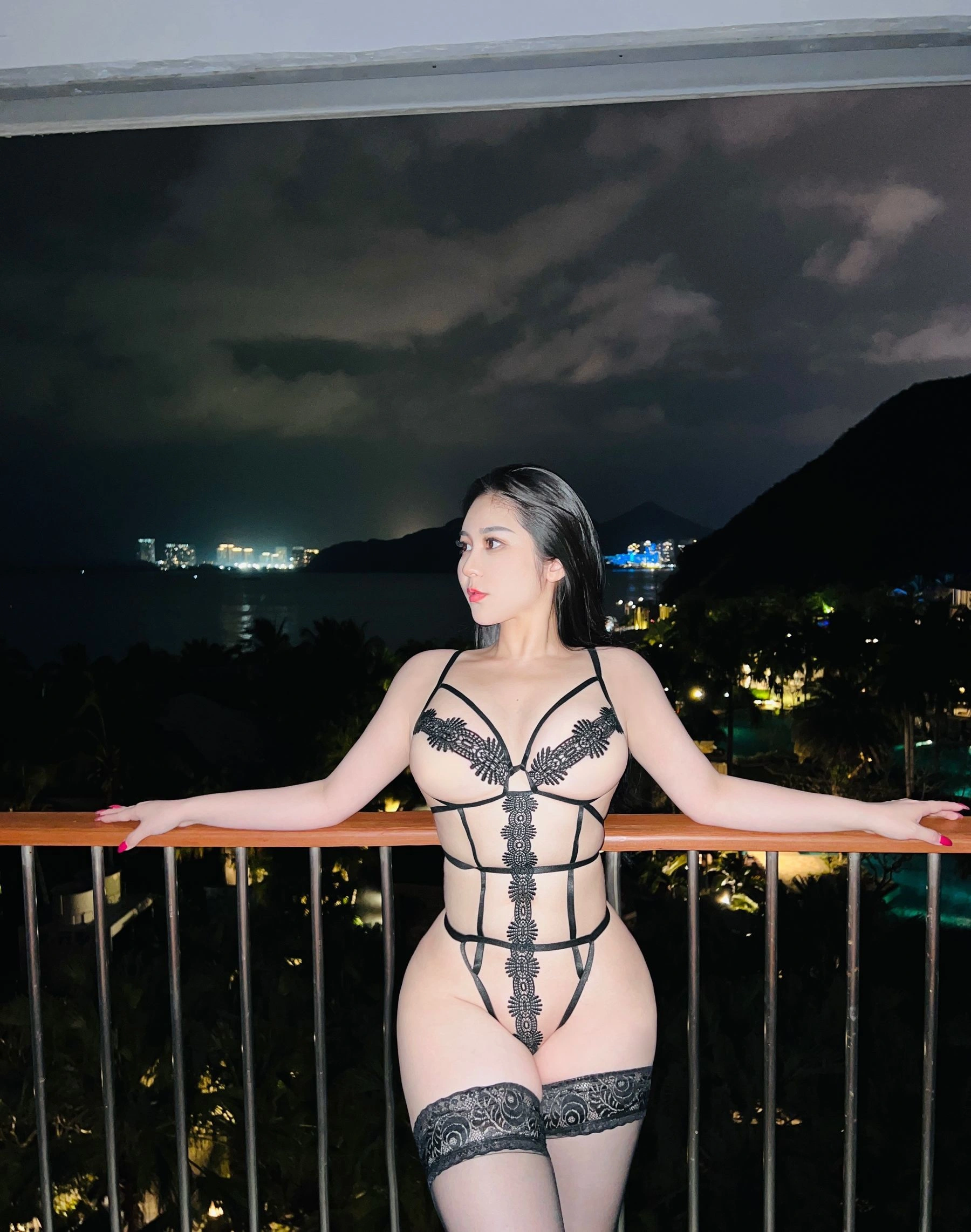 櫻花季限定護士甜美寫真集 – 山景奔放瞬間捕捉獨家 - 81