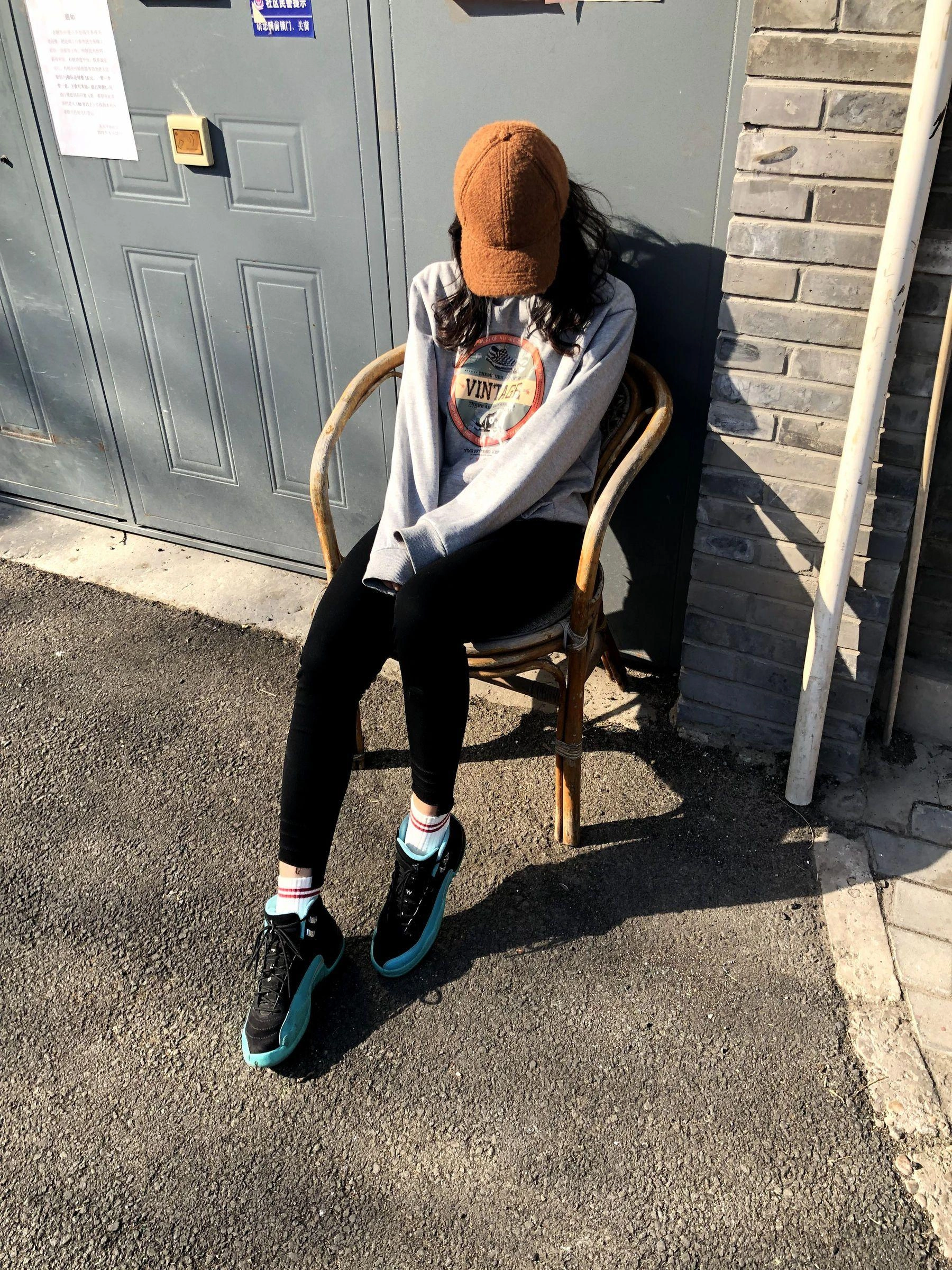 雨季限定DJ時尚寫真集 – 攝影棚優雅瞬間捕捉珍藏 - 1