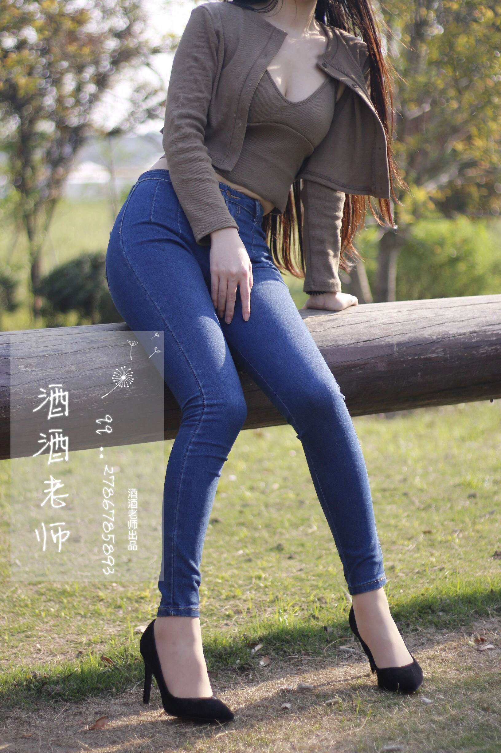 夏季限定空姐知性寫真集 – 戶外俏皮瞬間捕捉典藏 - 27