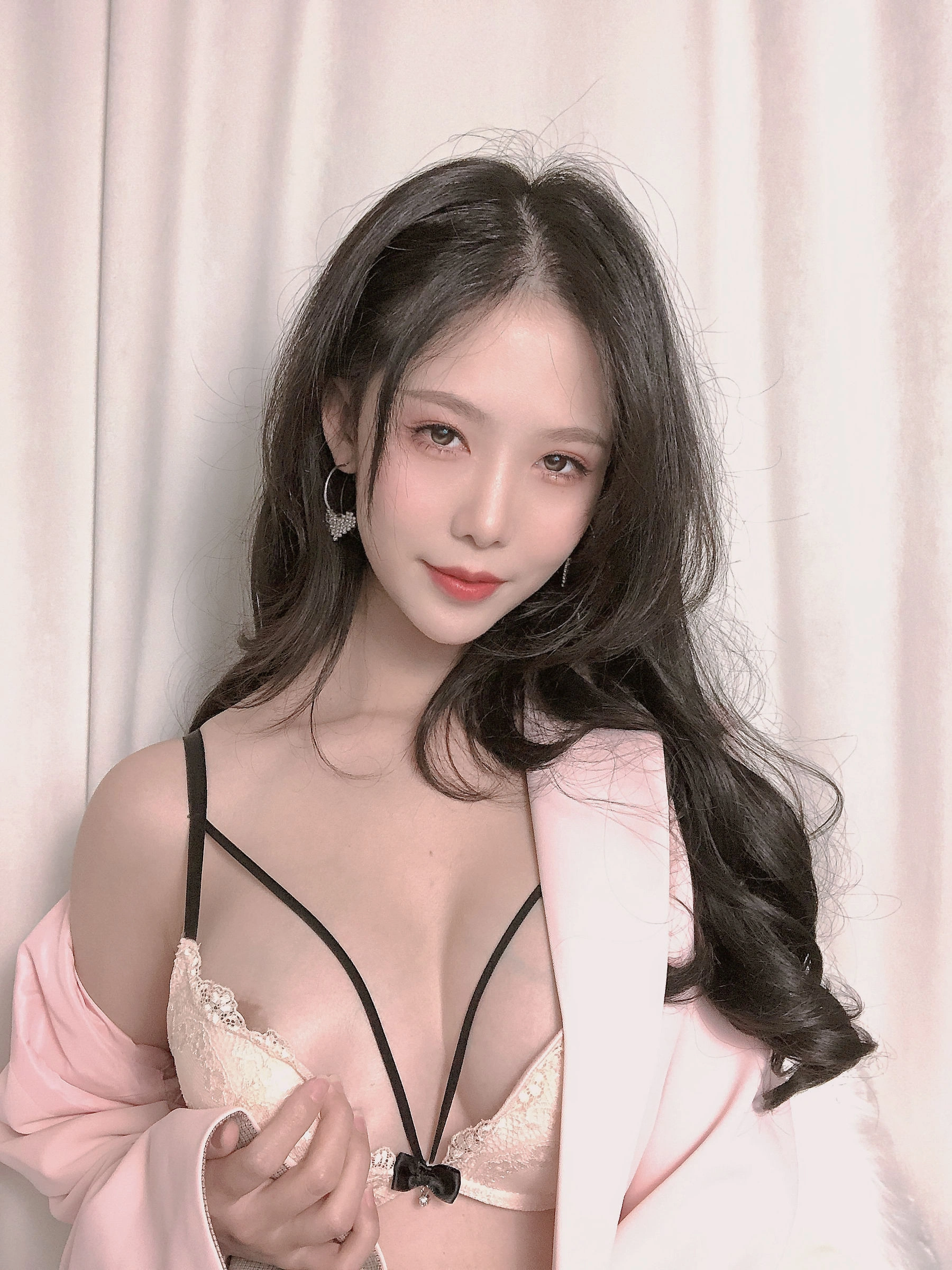 午後台南嫩模寫真精選 – 甜美攝影棚自信完美融合獨家 - 7