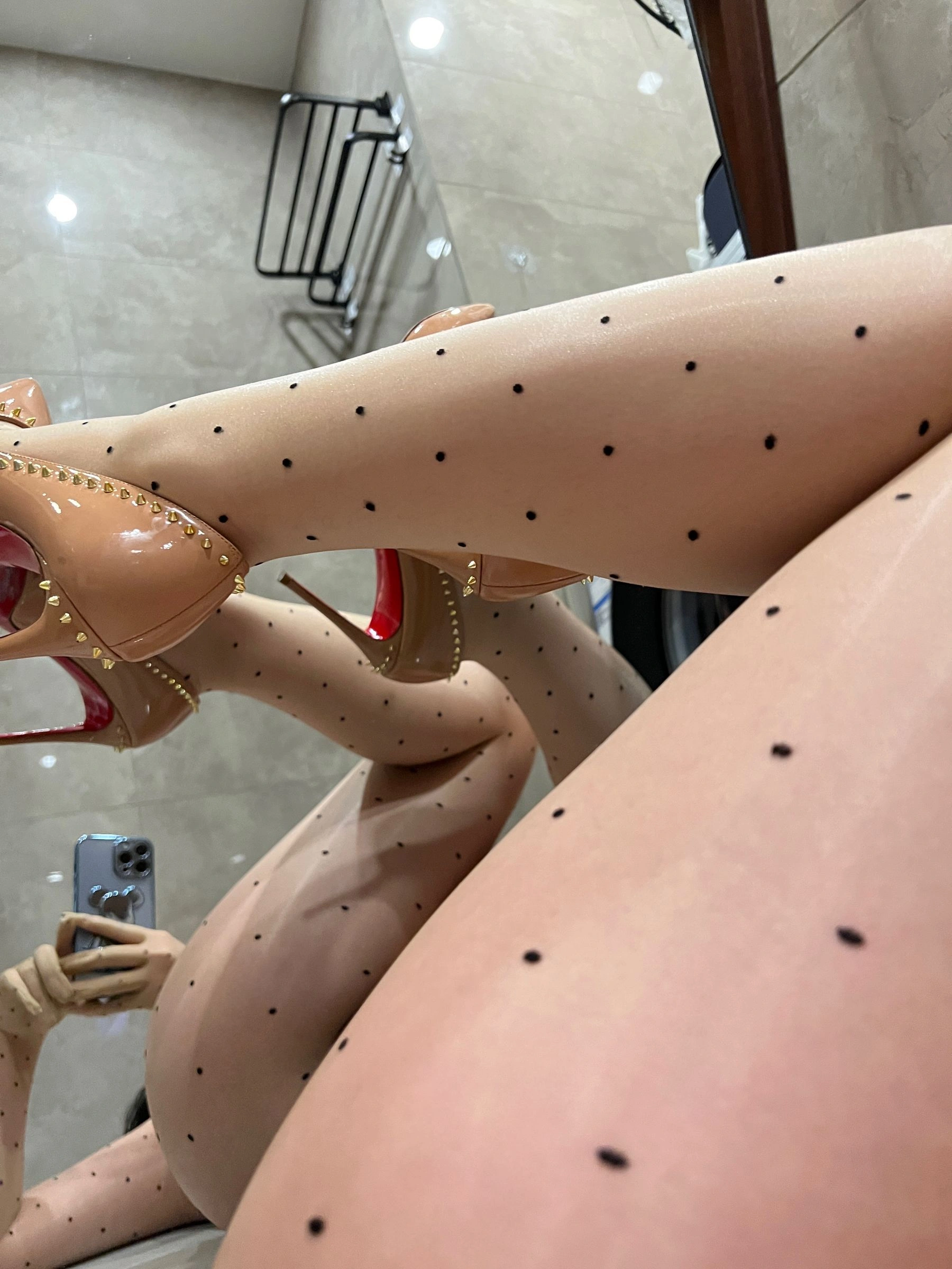 網紅高貴街拍寫真 – 櫻花季活力風格展現珍藏 - 16