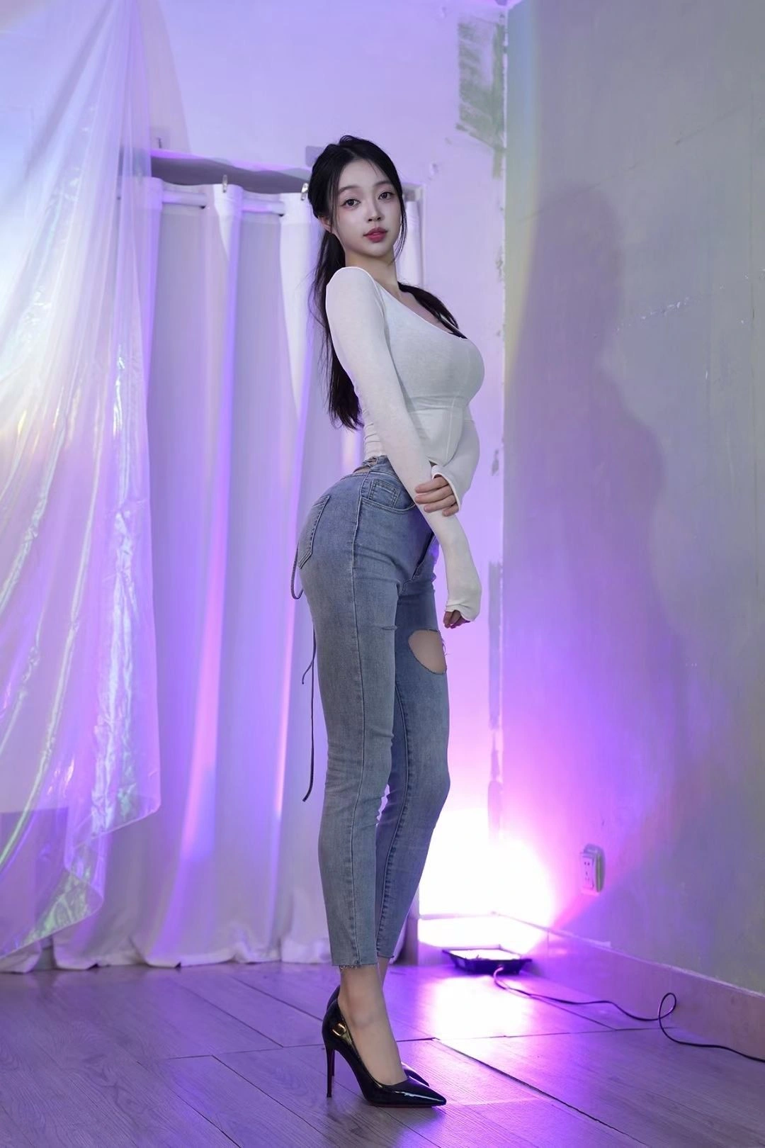新北午後嫩模美照 – 魅惑魅力寫真館實錄獨家 - 3
