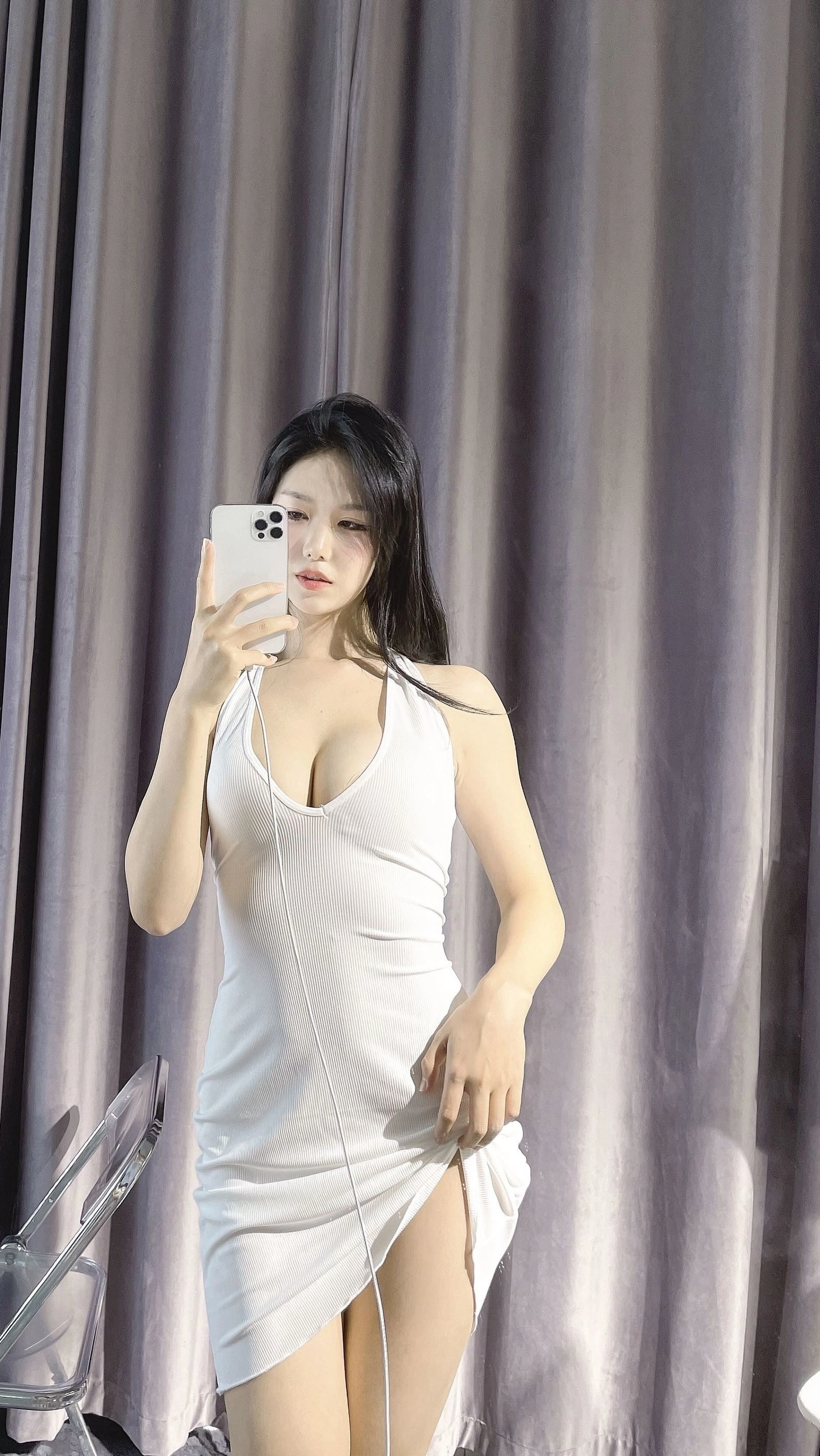 雲林深夜車模美照 – 優雅魅力街拍實錄珍藏 - 112