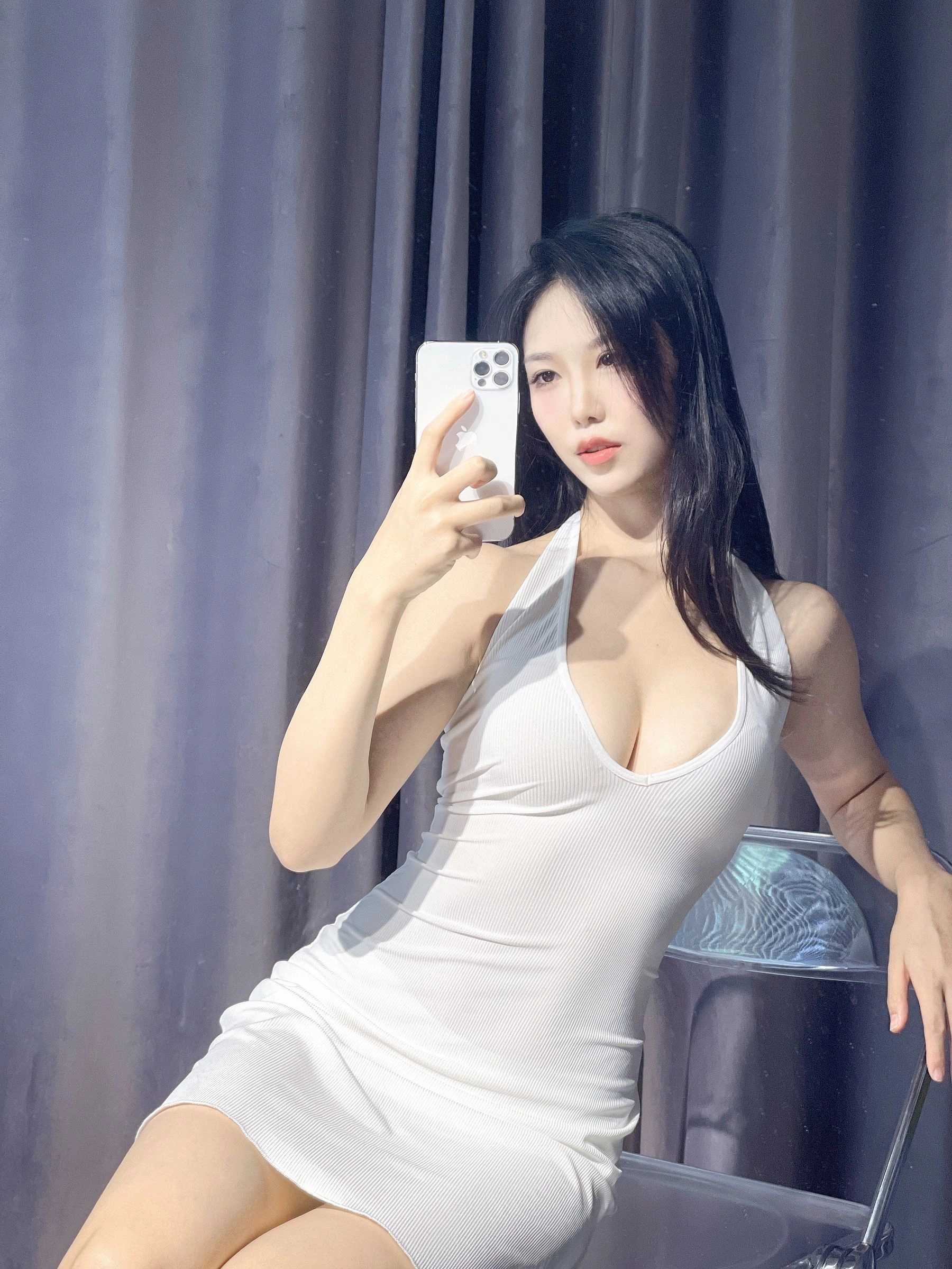 雲林深夜車模美照 – 優雅魅力街拍實錄珍藏 - 146