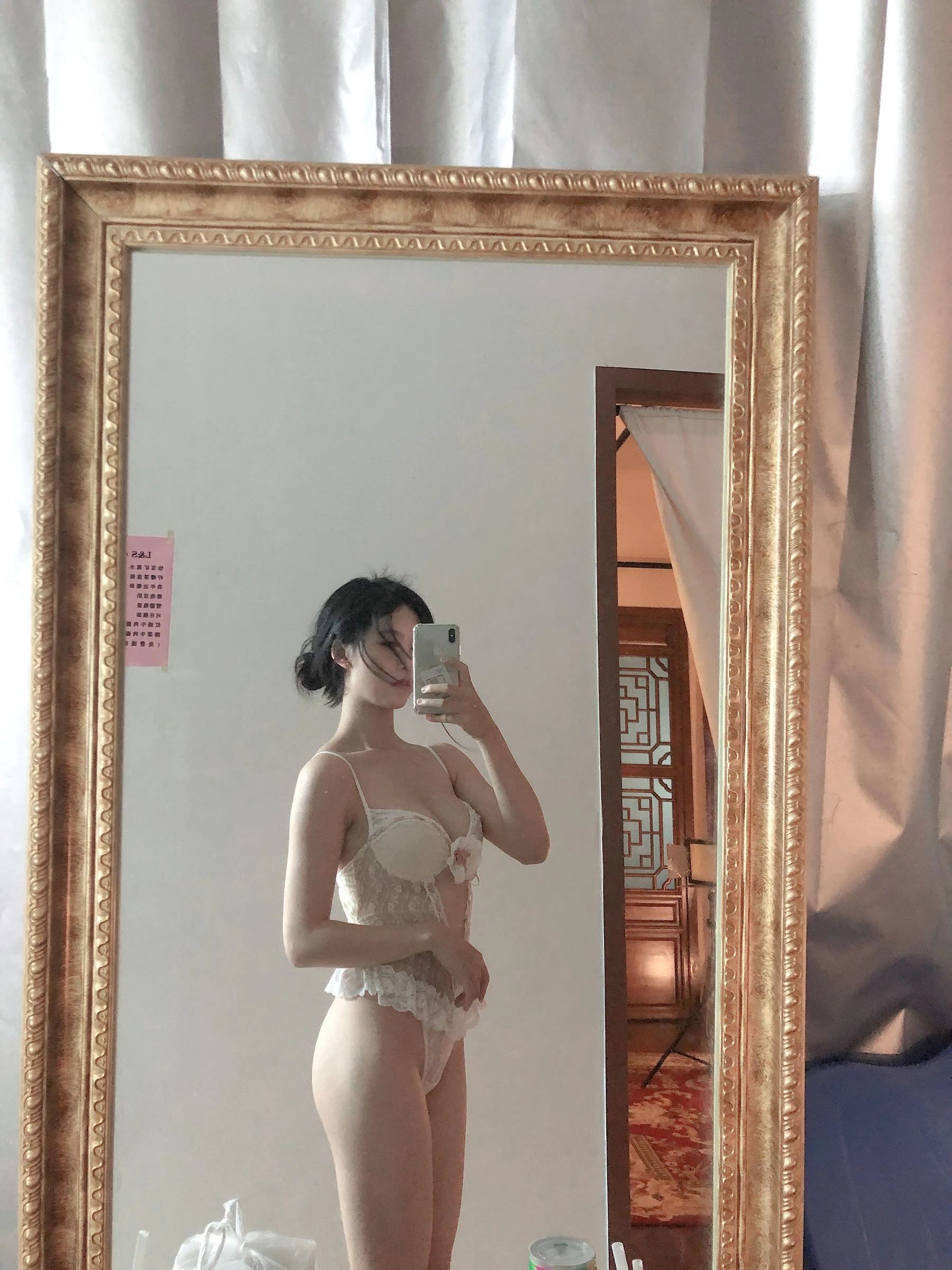 雲林深夜車模美照 – 優雅魅力街拍實錄珍藏 - 190