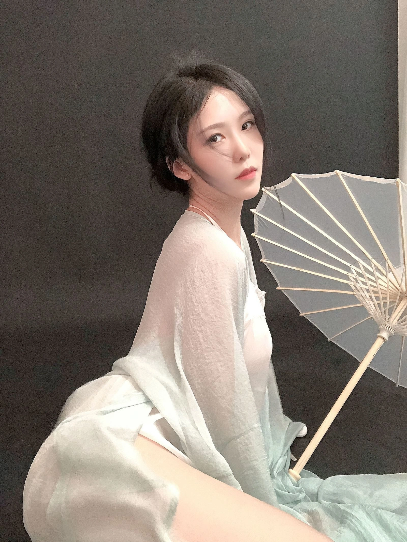 雲林深夜車模美照 – 優雅魅力街拍實錄珍藏 - 21