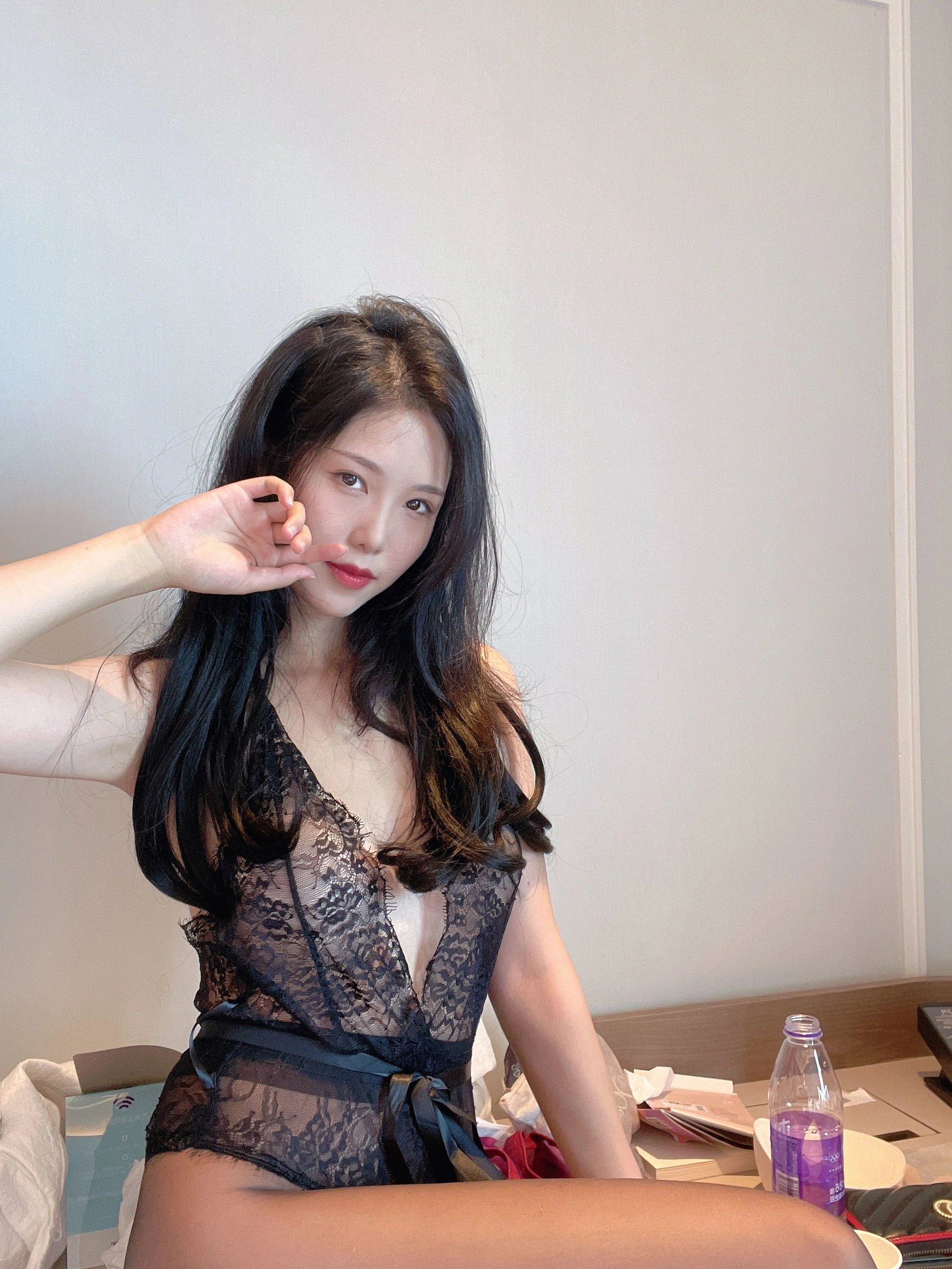 雲林深夜車模美照 – 優雅魅力街拍實錄珍藏 - 24