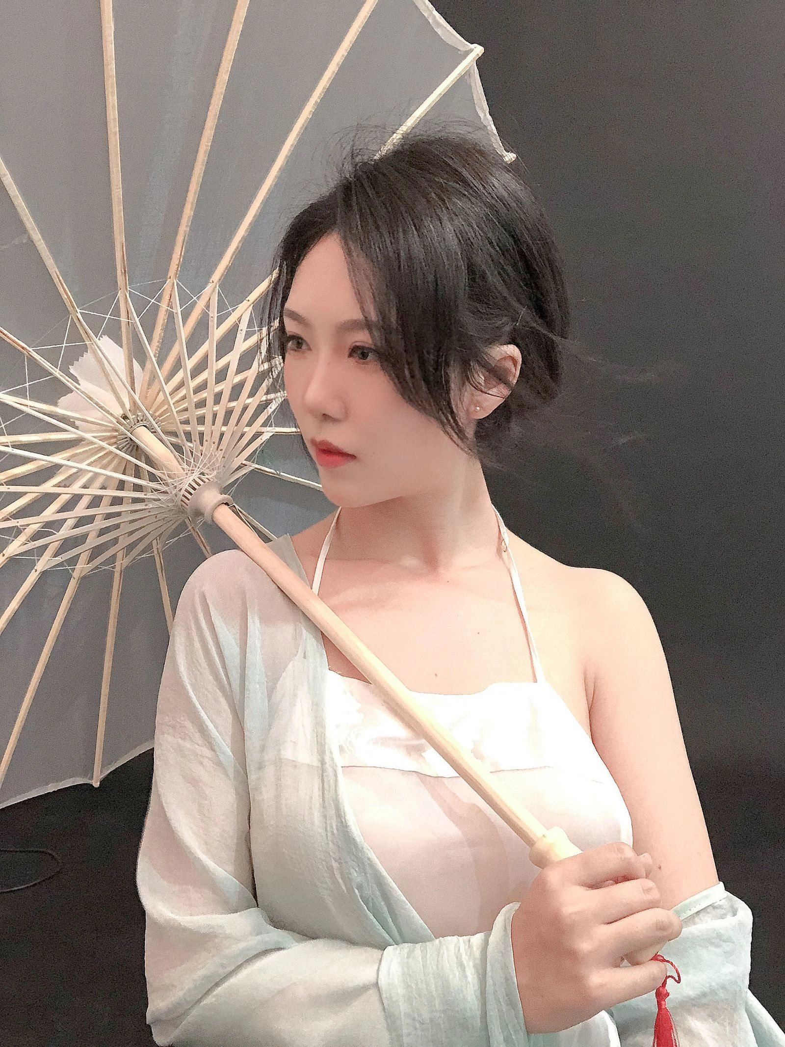 雲林深夜車模美照 – 優雅魅力街拍實錄珍藏 - 31