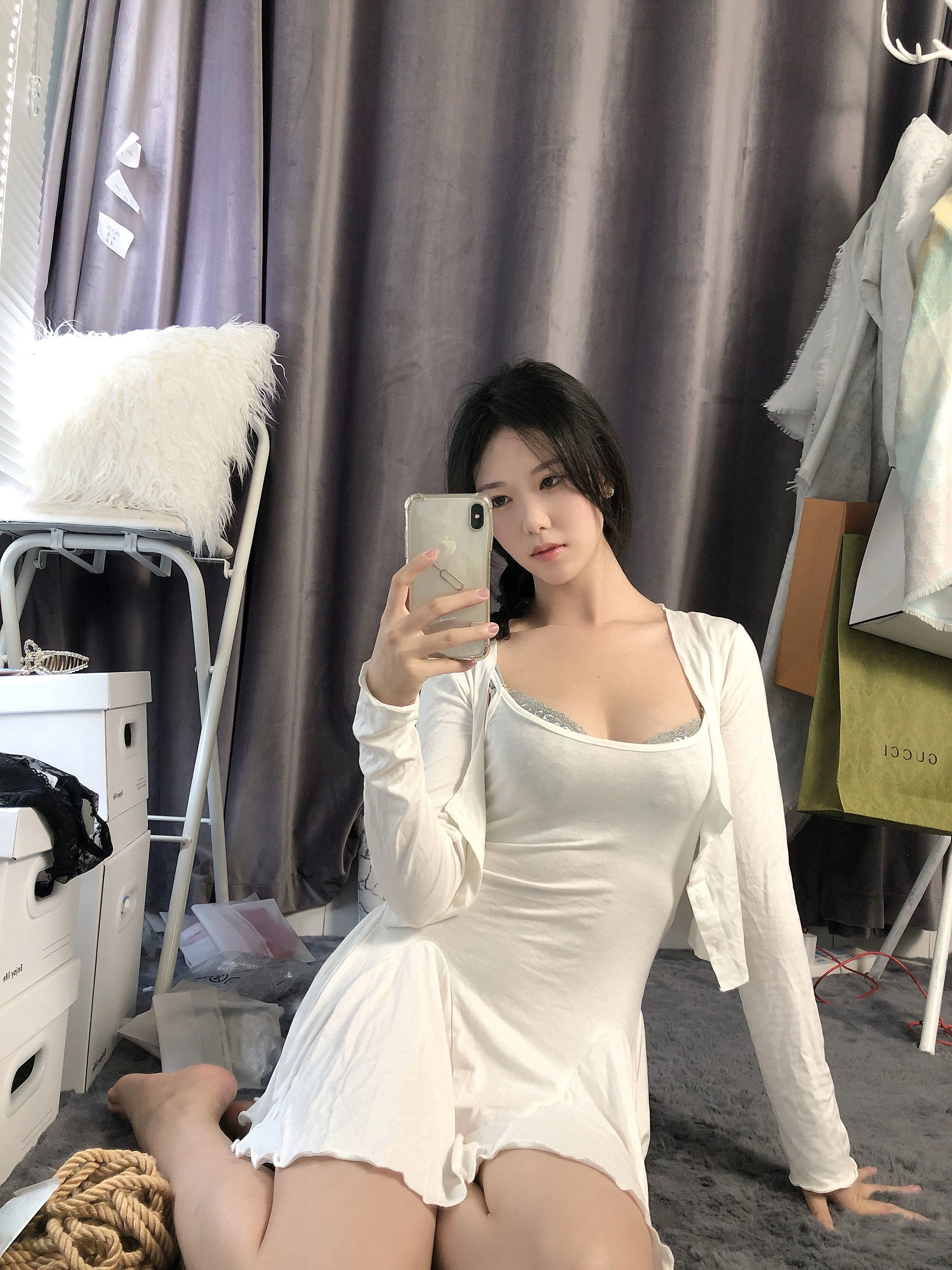 雲林深夜車模美照 – 優雅魅力街拍實錄珍藏 - 4