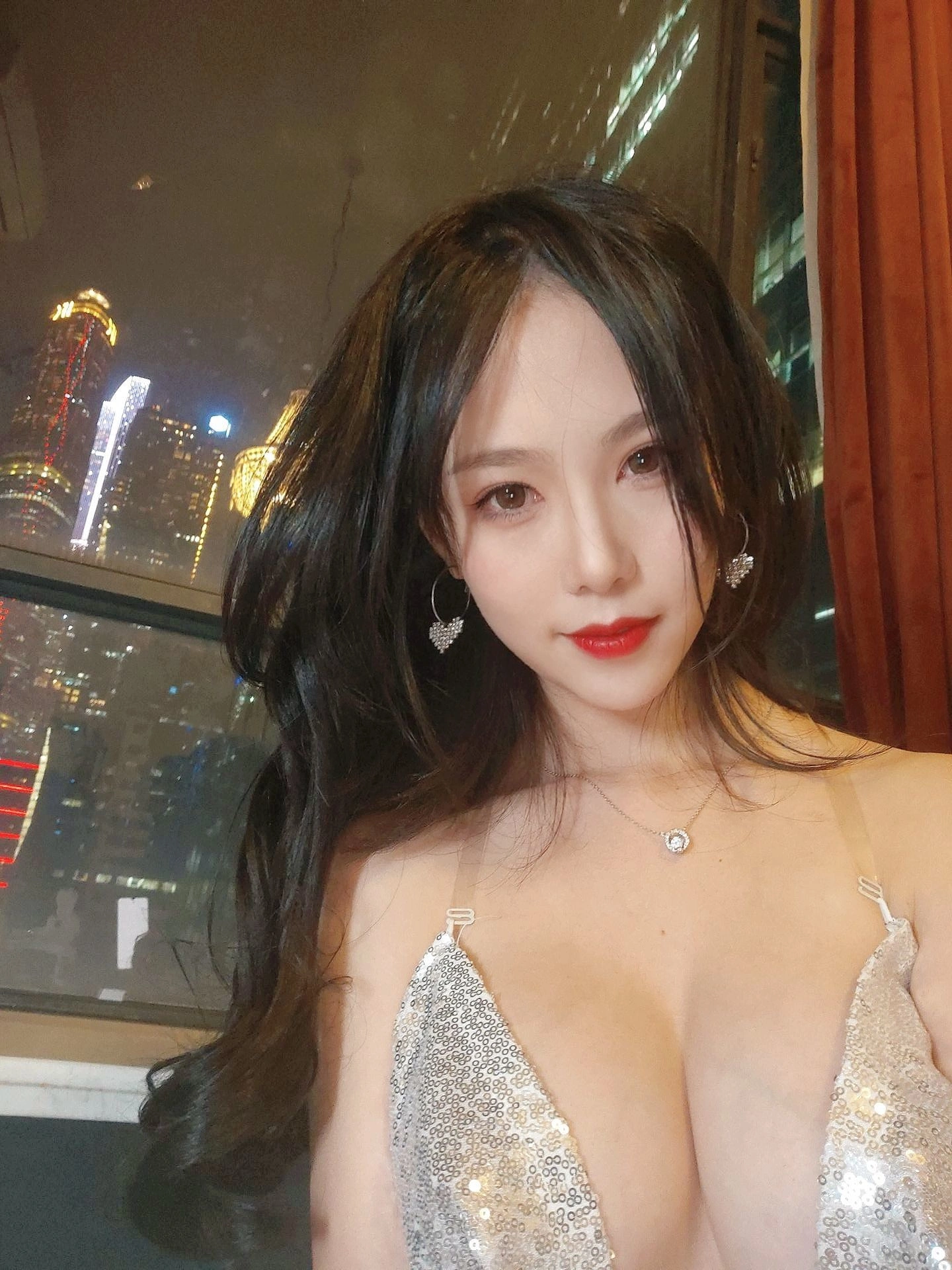 雲林深夜車模美照 – 優雅魅力街拍實錄珍藏 - 48