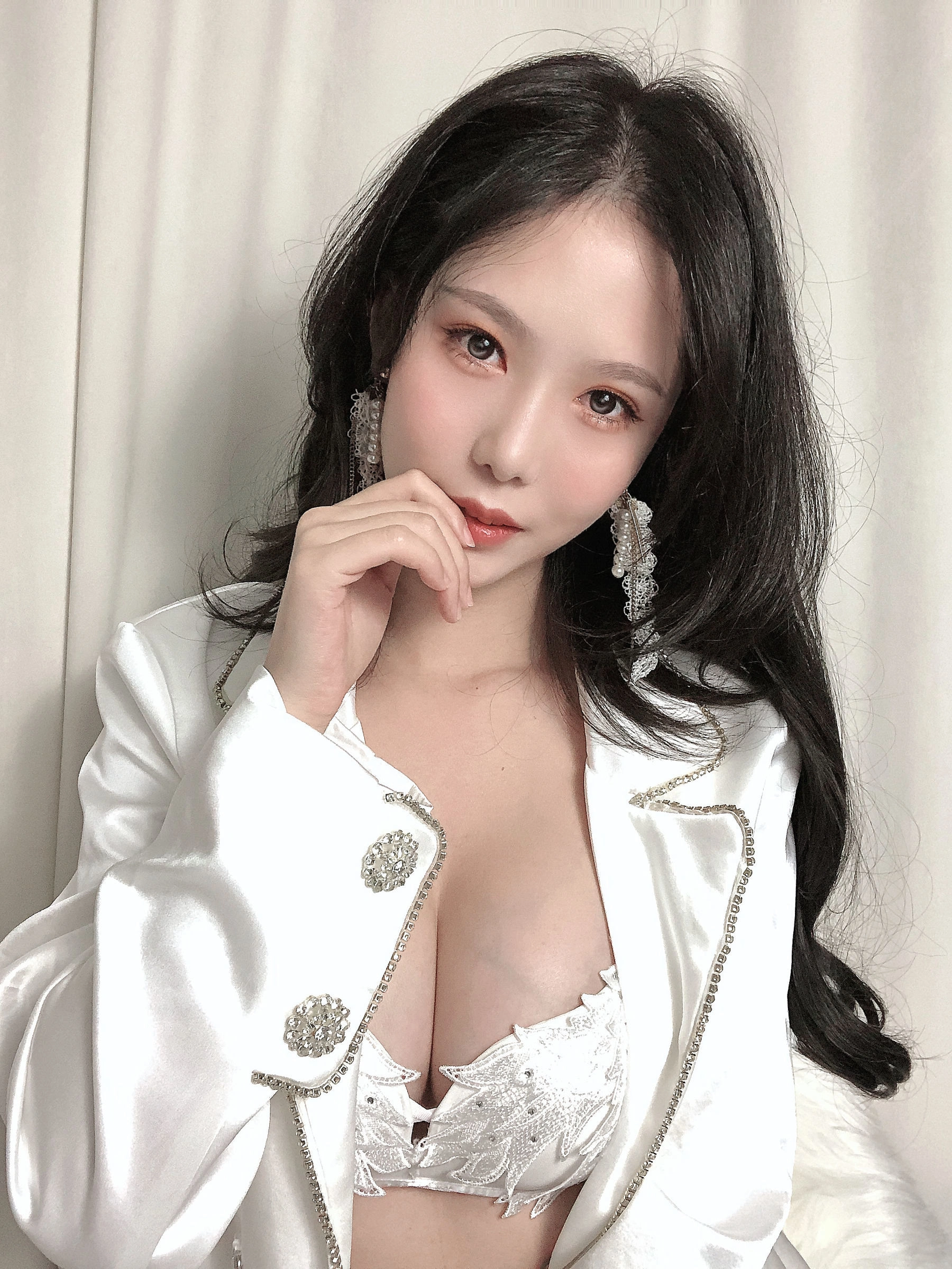 雲林深夜車模美照 – 優雅魅力街拍實錄珍藏 - 68