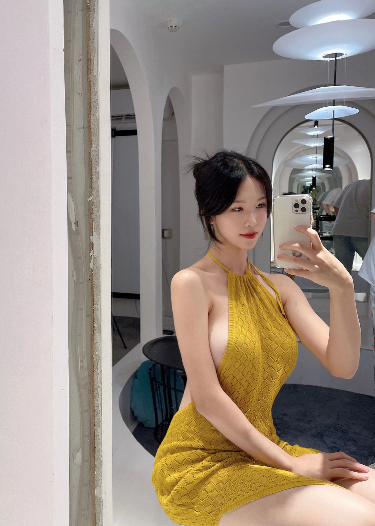 雲林深夜車模美照 – 優雅魅力街拍實錄珍藏 - 74